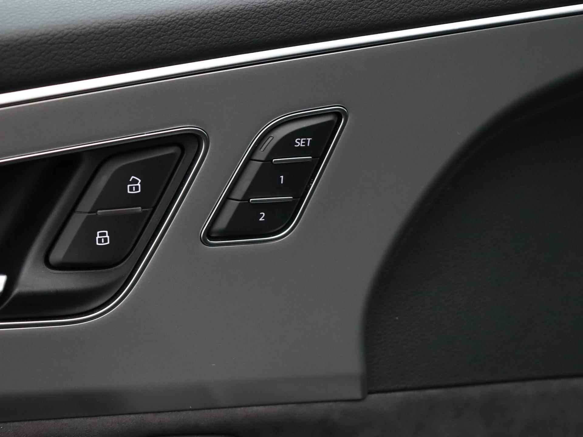 Audi Q7 55 TFSI e quattro Pro Line Plus | Automaat | Leder | LED | Virtual cockpit | Panoramadak | Navigatie | Cruise control | Climat control | Lichtmetalen velgen | Elektrische kofferklep | - 12/41