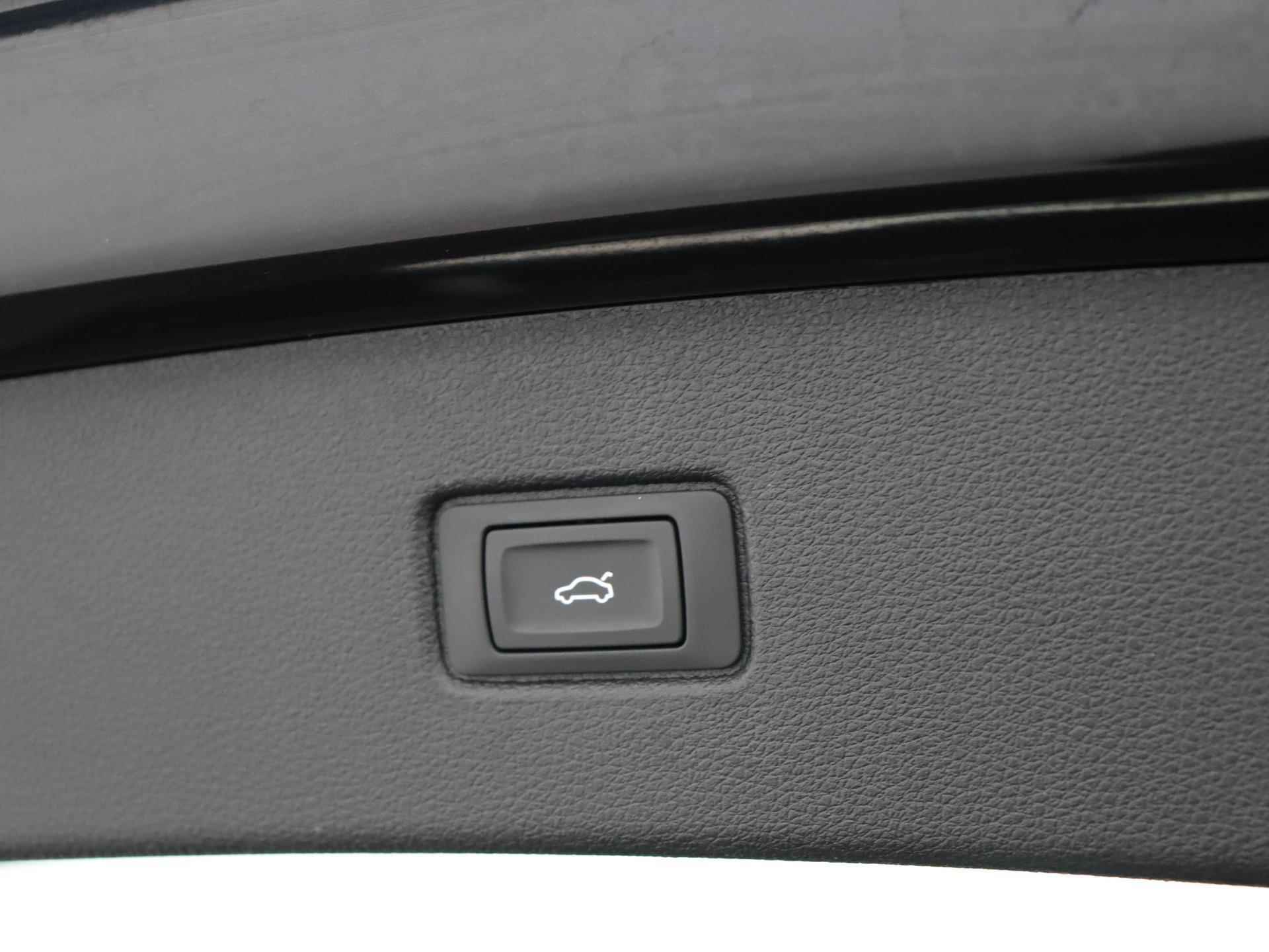 Audi Q7 55 TFSI e quattro Pro Line Plus | Automaat | Leder | LED | Virtual cockpit | Panoramadak | Navigatie | Cruise control | Climat control | Lichtmetalen velgen | Elektrische kofferklep | - 29/41