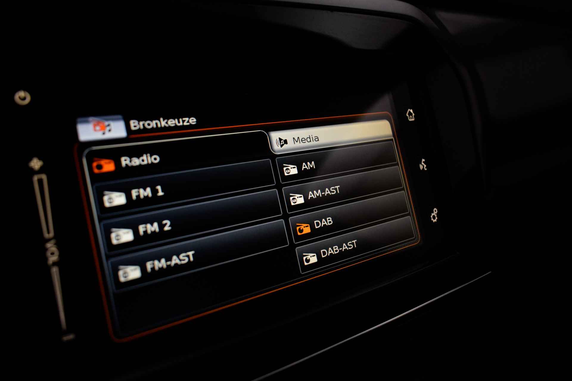 Suzuki Vitara 1.0 Boosterjet Aut.Select NAVI/CAMERA/CARPLAY/DAB+/STOELVERW./CLIMA/CRUISE/LMV - 21/25