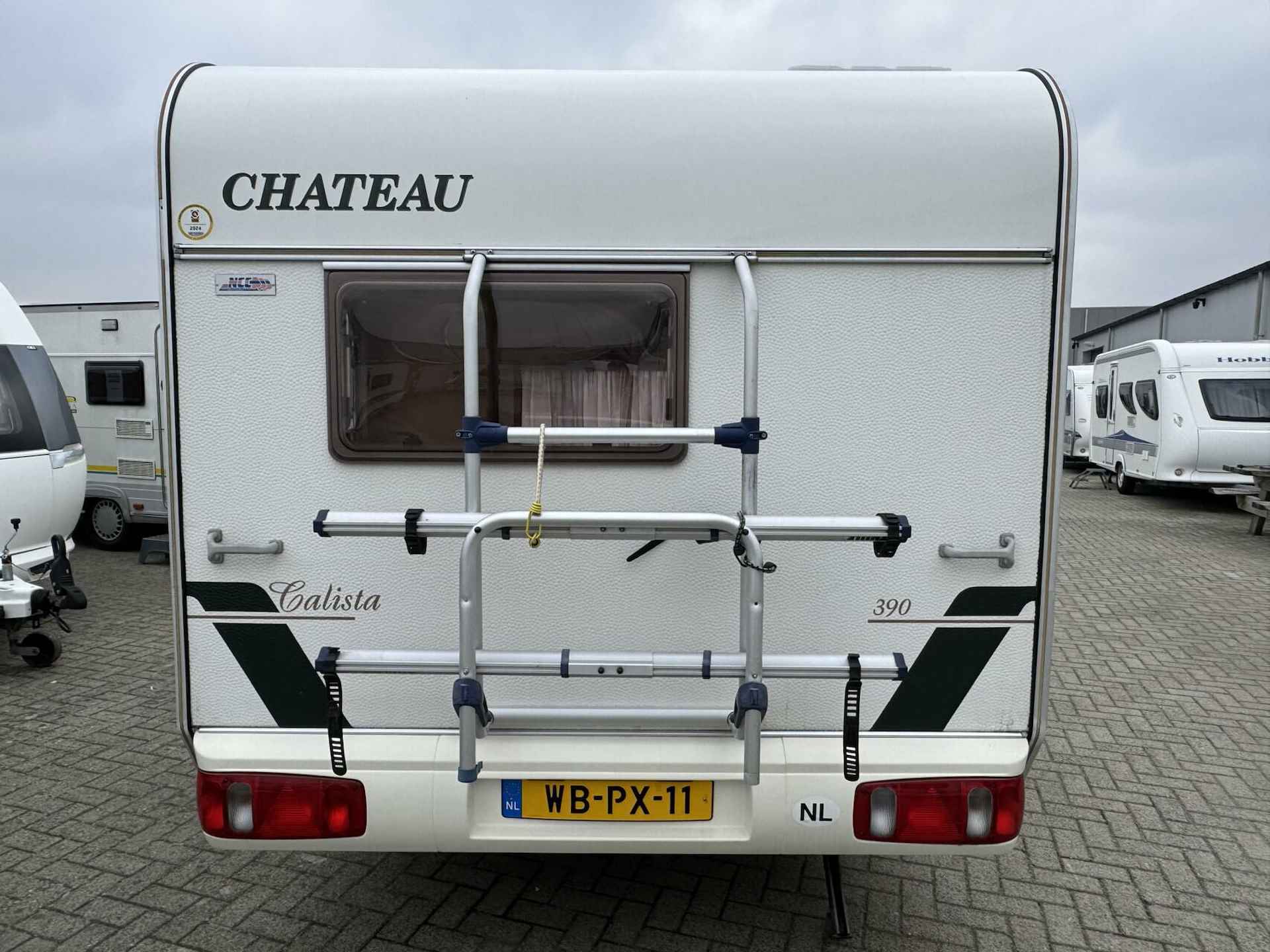 CHATEAU CALISTA 390 RONDZIT + VOORTENT + MOVER + FIETSENDR - 8/24