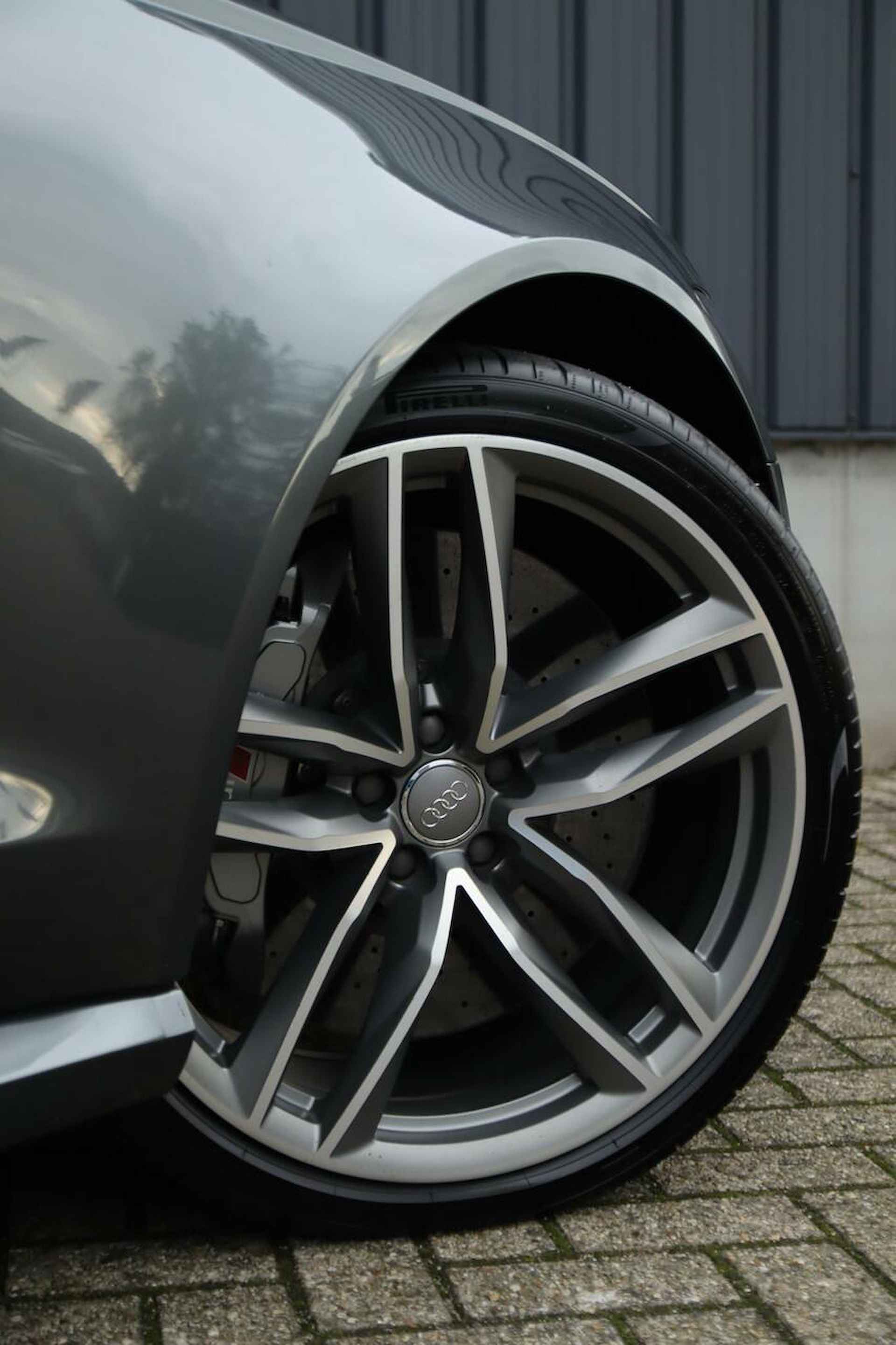 Audi RS 6 Avant 4.0 TFSI RS 6 quattro|ceramic|pano|ACC|21'' - 13/57