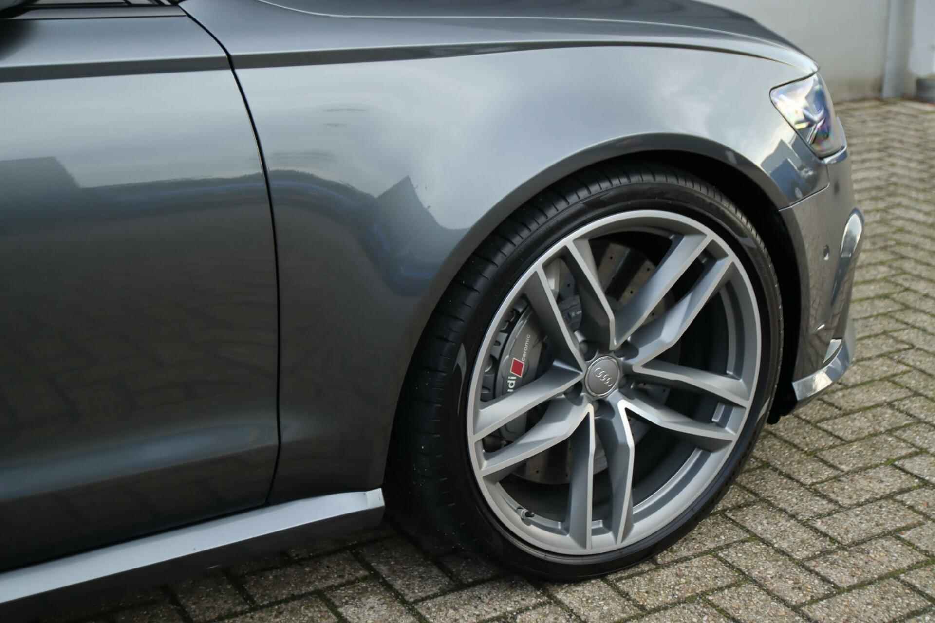 Audi RS 6 Avant 4.0 TFSI RS 6 quattro|ceramic|pano|ACC|21'' - 17/57