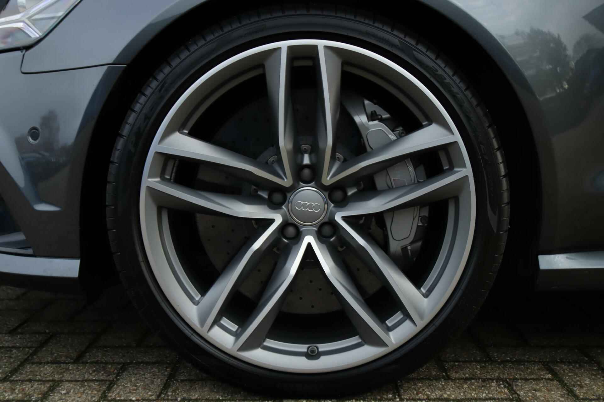 Audi RS 6 Avant 4.0 TFSI RS 6 quattro|ceramic|pano|ACC|21'' - 27/57