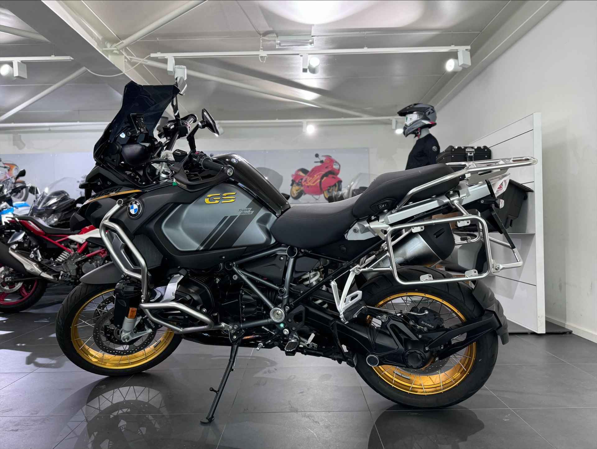 BMW R 1250 GS Adventure ULTIMATE EDITION - 2/10