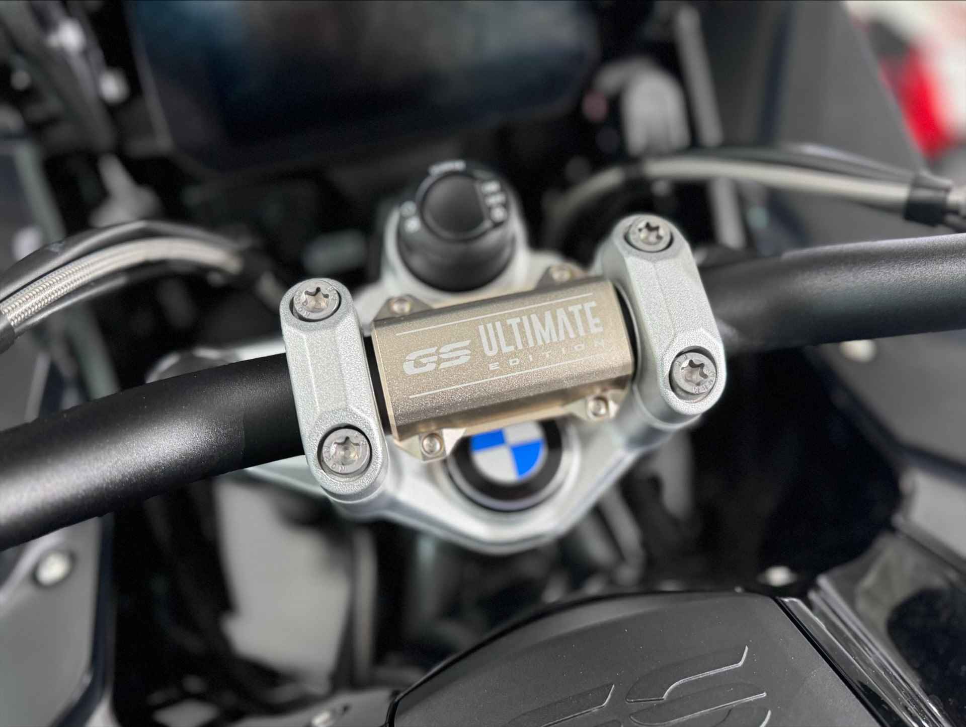 BMW R 1250 GS Adventure ULTIMATE EDITION - 8/10