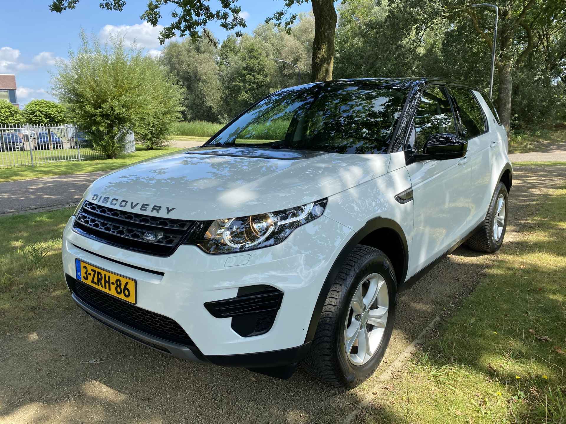 Land Rover Discovery Sport 2.2 TD4 4WD SE Info Bas: 0492-588982 Info Bas: 0492-588982 - 3/28