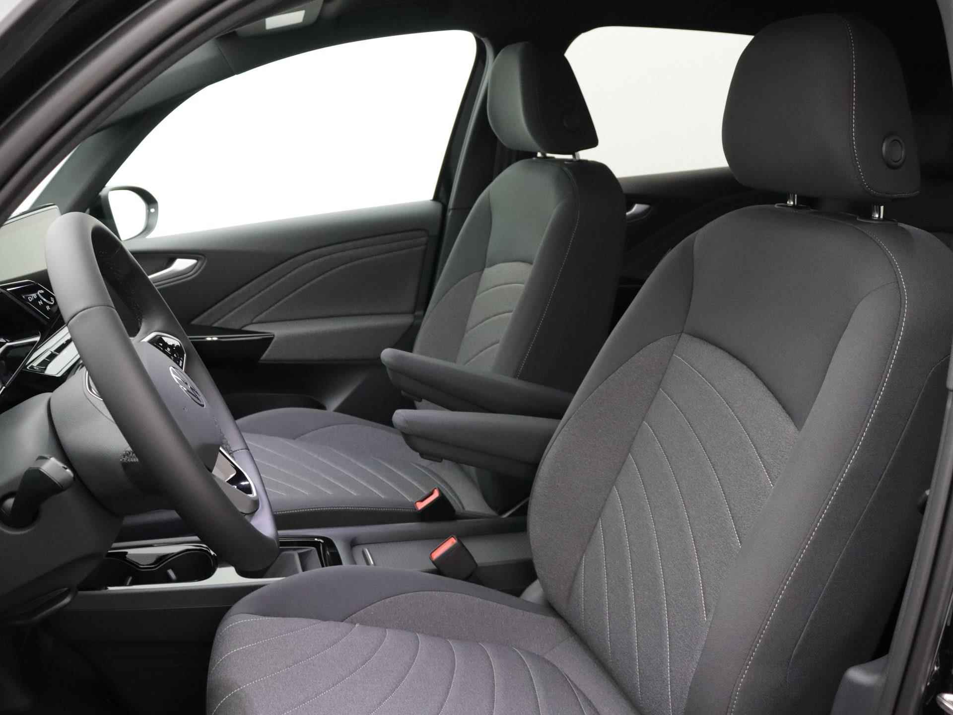Volkswagen ID.3 Pro Business 58 kWh 204PK | Willington 19 inch | Grenadill black | Apple carplay/android Auto | Lichtmetalen velgen | - 6/22