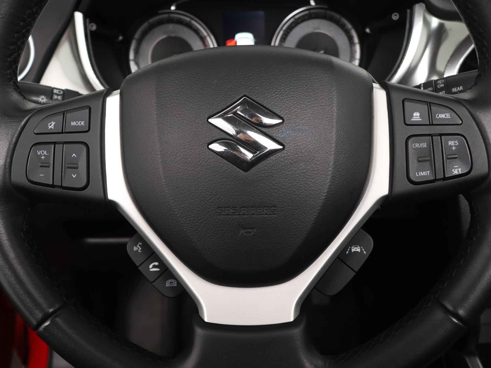 Suzuki Vitara 1.4 Boosterjet Style Smart Hybrid | Schuifdak | Stoelverwarming - 16/28
