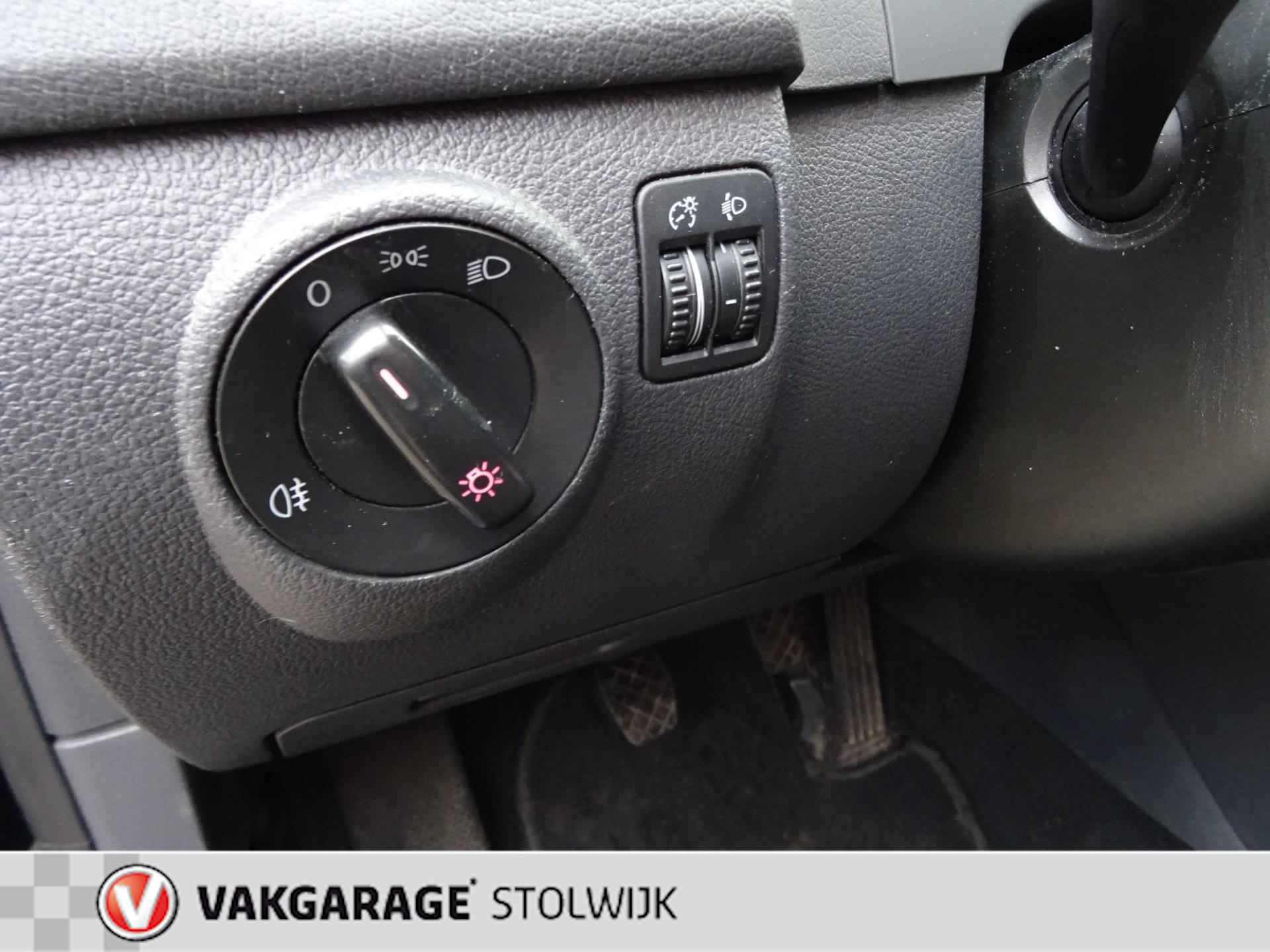 Volkswagen Golf Plus 1.6 FSI Optive 3, 5DRS, Trekhaak, RIJKLAAR PRIJS!! - 11/20