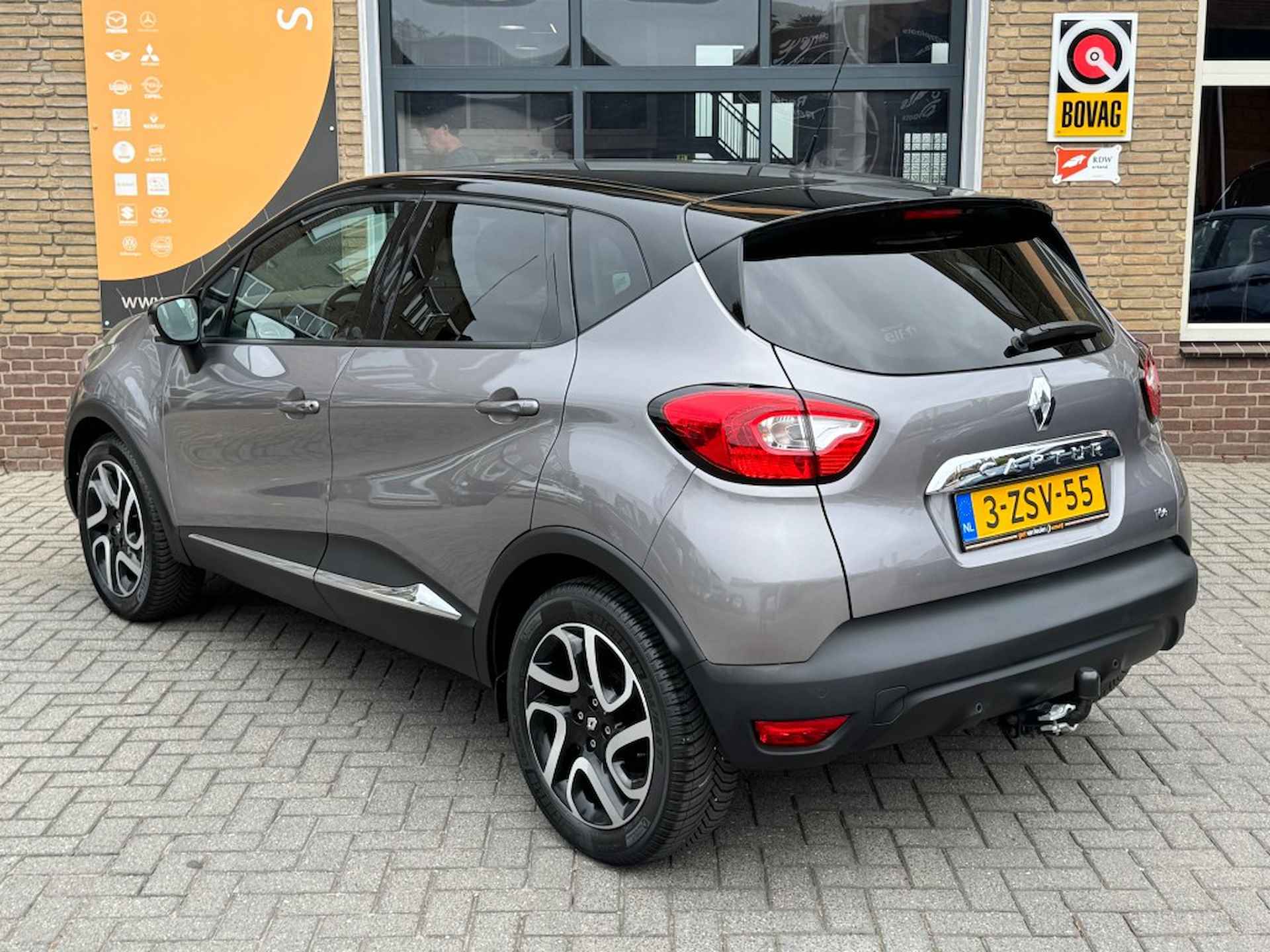 RENAULT Captur TCe 90 DYNAMIQUE R-LINK-NAVI/LMV/CAMERA/TREKHAAK/NL-AUTO - 14/42