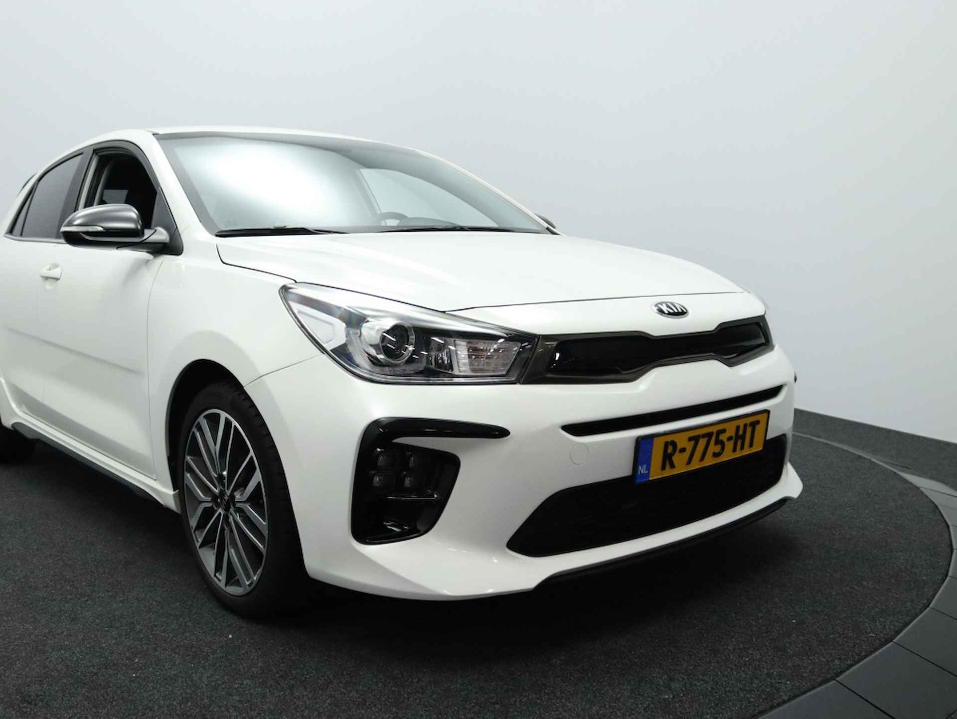 Kia Rio 1.0 TGDI GT-Line | Carplay Navigatie | Camera | Cruise control - 3/43