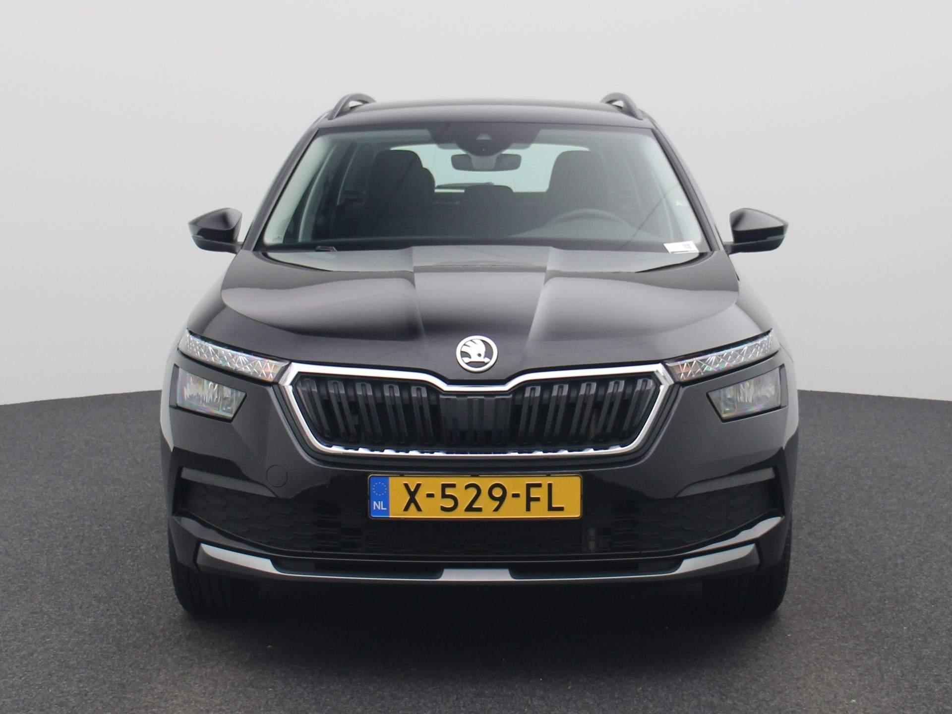 Skoda Kamiq 1.0 TSI Ambition 110 PK AUTOMAAT | NAVIGATIE | CLIMATE CONTROL | LICHTMETALEN VELGEN | PARKEERSENSOREN | LED | CRUISE CONTROL | VIRTUAL COCKPIT | - 3/38