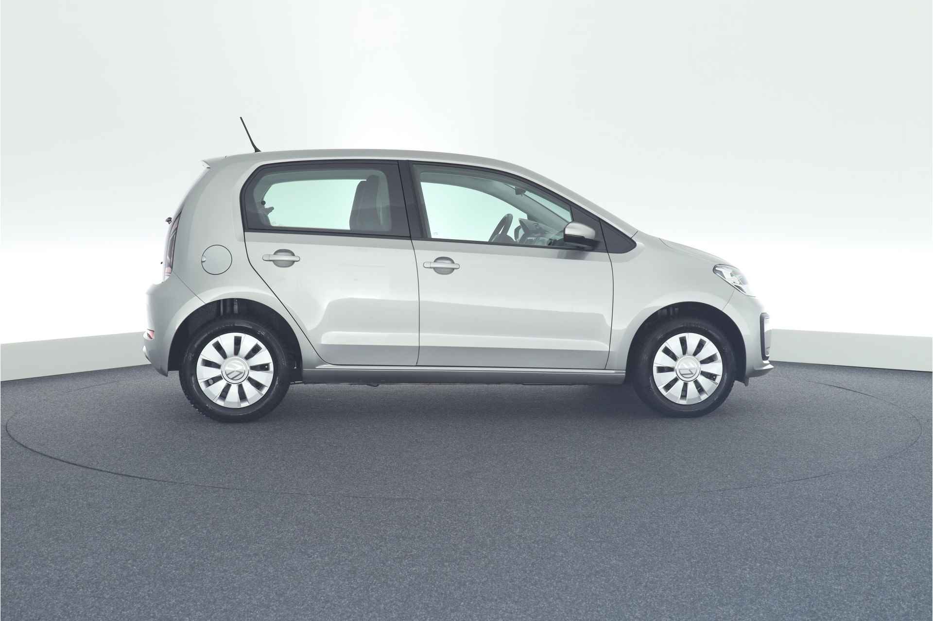 Volkswagen up! 1.0 66pk Airco - 7/28