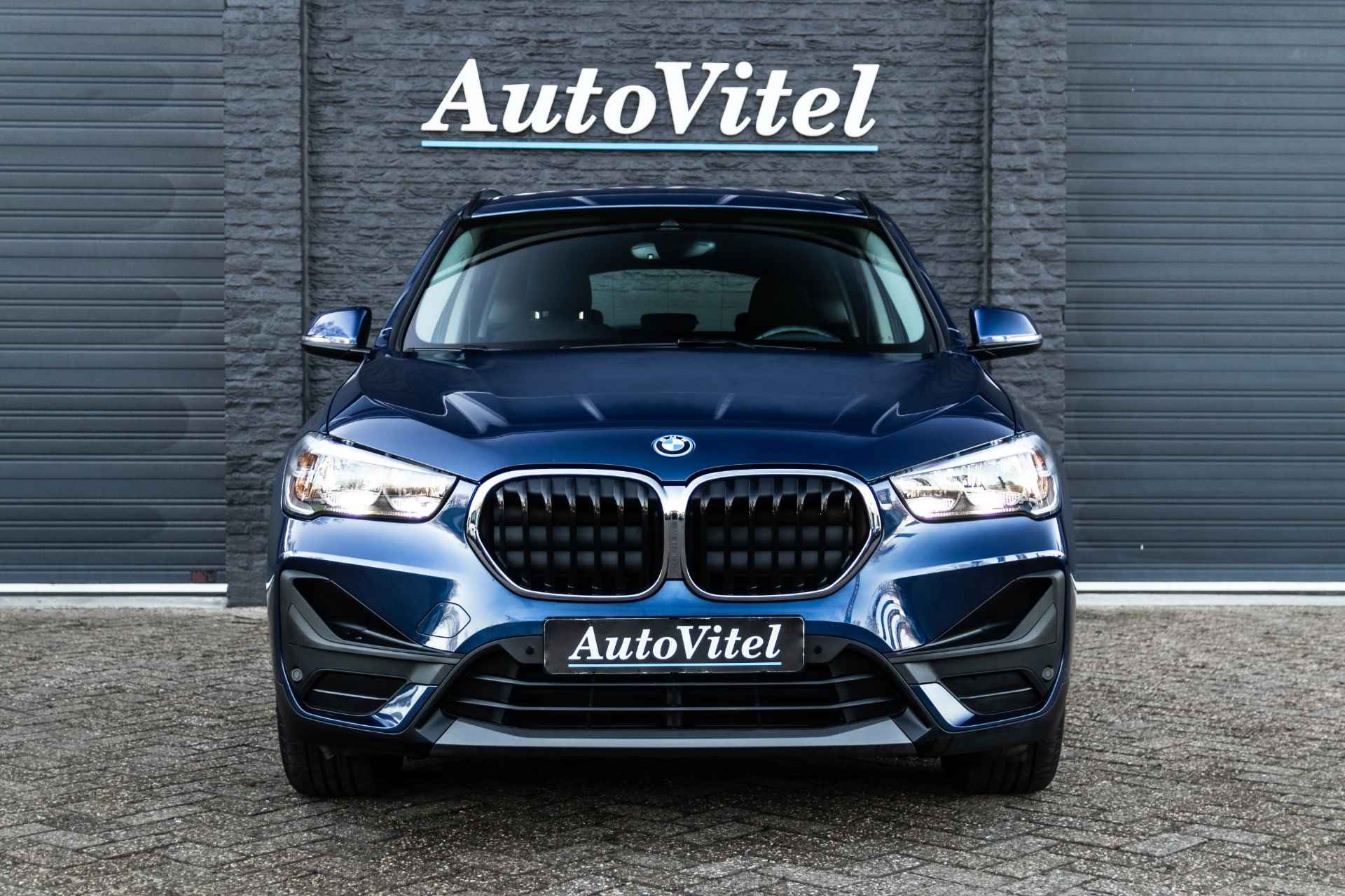 BMW X1 xDrive25e Advantage Steptronic | Sportstoelen | Stoel + Stuurverwarming | LED - 8/35