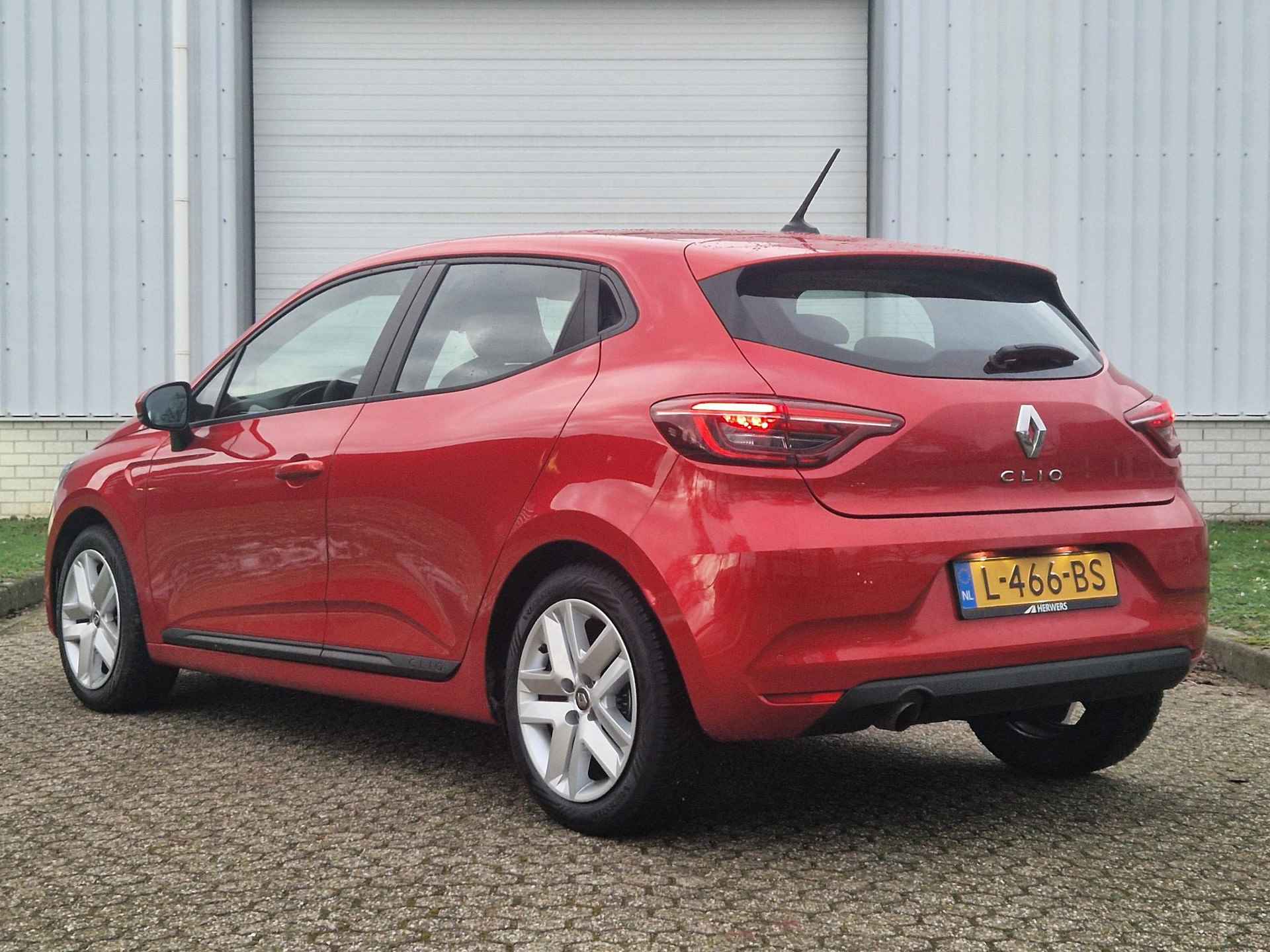 Renault Clio 1.0 TCe Bi-Fuel Zen / 1e Eigenaar / Dealer Onderhouden / All Season Banden / Apple Carplay / Android Auto / Parkeersensoren Achter / - 14/31