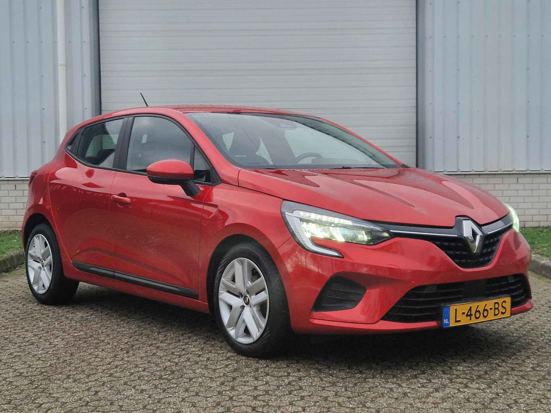 Renault Clio 1.0 TCe Bi-Fuel Zen / 1e Eigenaar / Dealer Onderhouden / All Season Banden / Apple Carplay / Android Auto / Parkeersensoren Achter / - 16/31