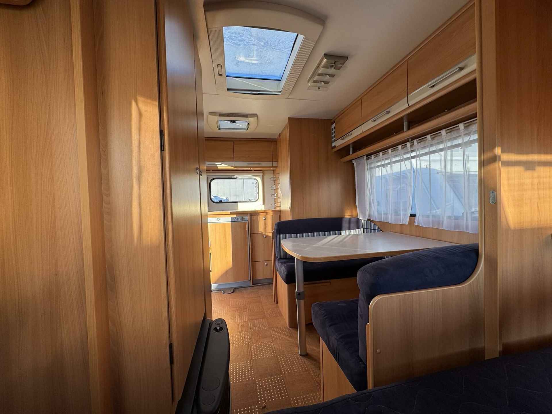 CARAVELAIR ALLEGRA 400,DWARSBED,VOORTENT,EINDKEUKEN,FIETS.DR - 14/21