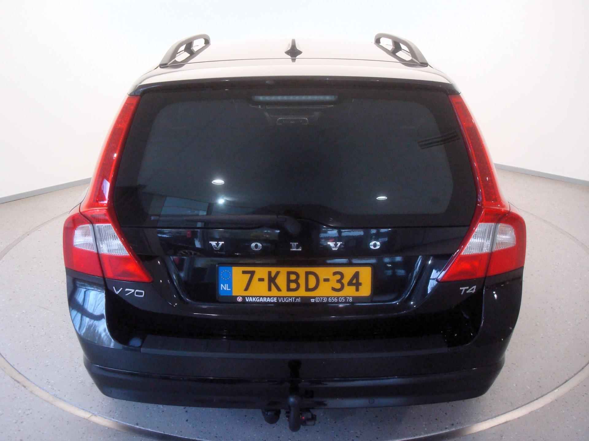 Volvo V70 T4 180pk Nordic+ AUTOMAAT 77dkm! NL-auto! 100% Onderhoud! - 29/62