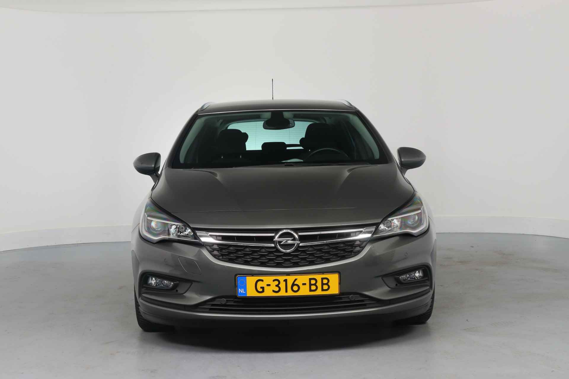 Opel Astra Sports Tourer 1.0 Turbo 120 Jaar Edition | Navigatie | Climate Control | Lichtmetalen Velgen | Cruise Control | Parkeersensoren - 3/37