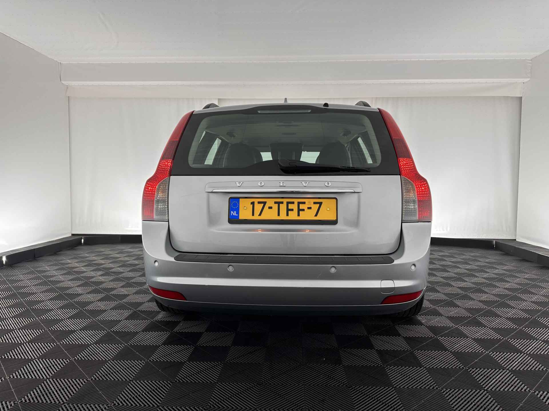 Volvo V50 1.6 D2 S/S Limited Edition *NAVI-FULLMAP | FULL-LEATHER | ECC | PDC | CRUISE | COMFORT-SEATS | 16''ALU* - 5/31