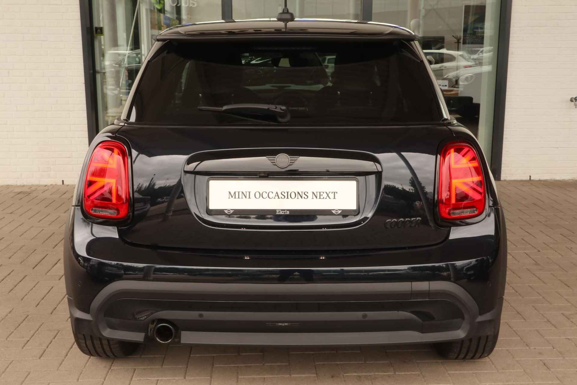 MINI 3-deurs Cooper Camden Go Edition | Piano Black Exterior Pack | Comfort Access - 4/28