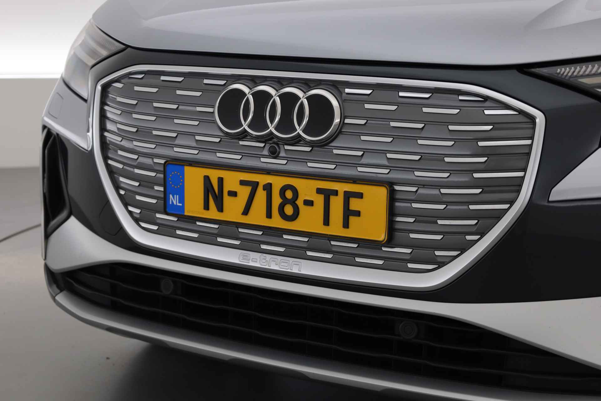 Audi Q4 e-tron 40 S-Line 77 kWh | Navi | HUD | Camera | Adapt. Cruise | Keyless | 20'' - 24/29