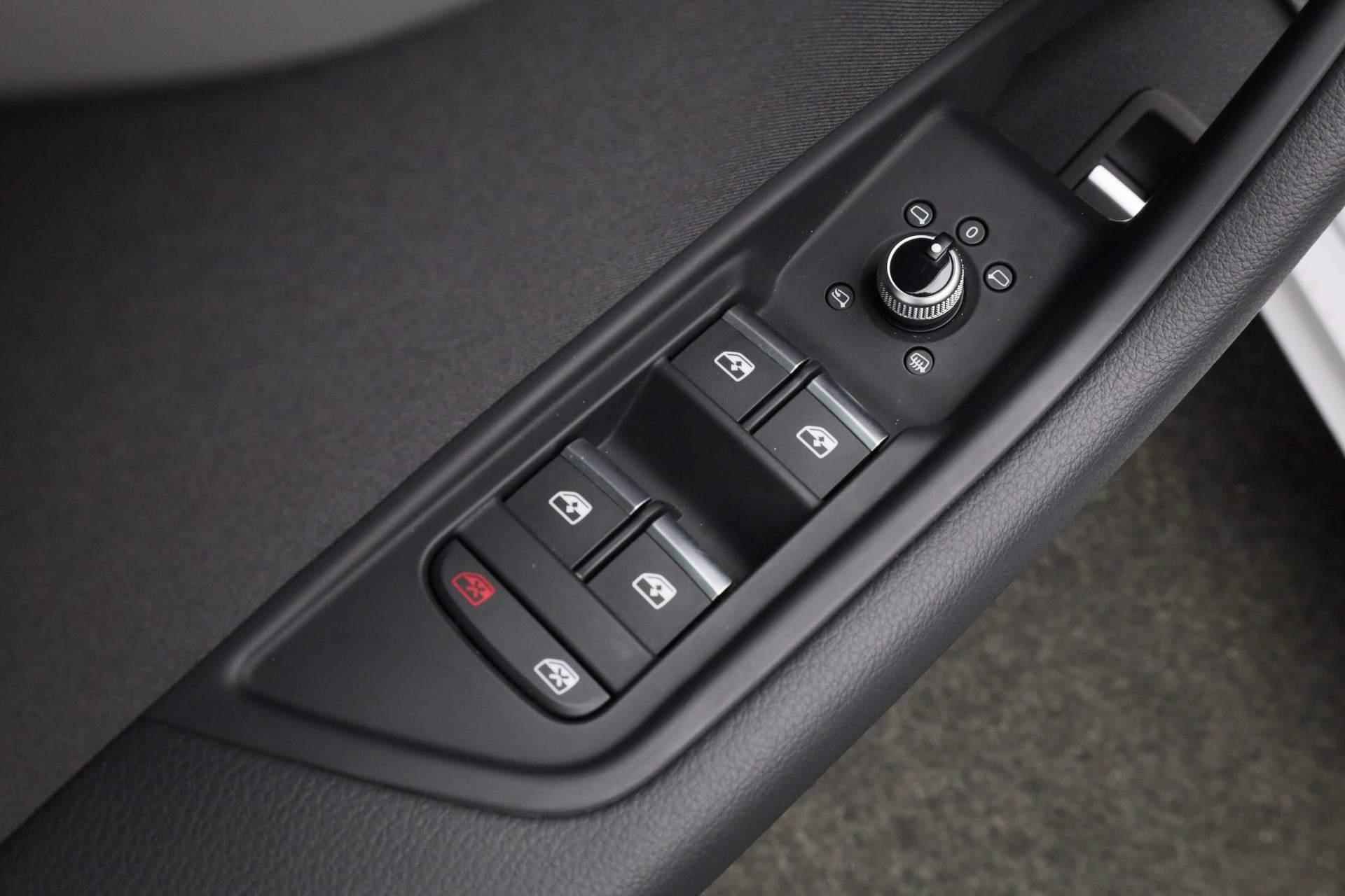 Audi A5 Sportback 40 TFSI 204PK S-tronic S edition | Pano | 20 inch | ACC | Matrix LED | Camera | Privacy glas | Apple Carplay / Android Auto - 24/46
