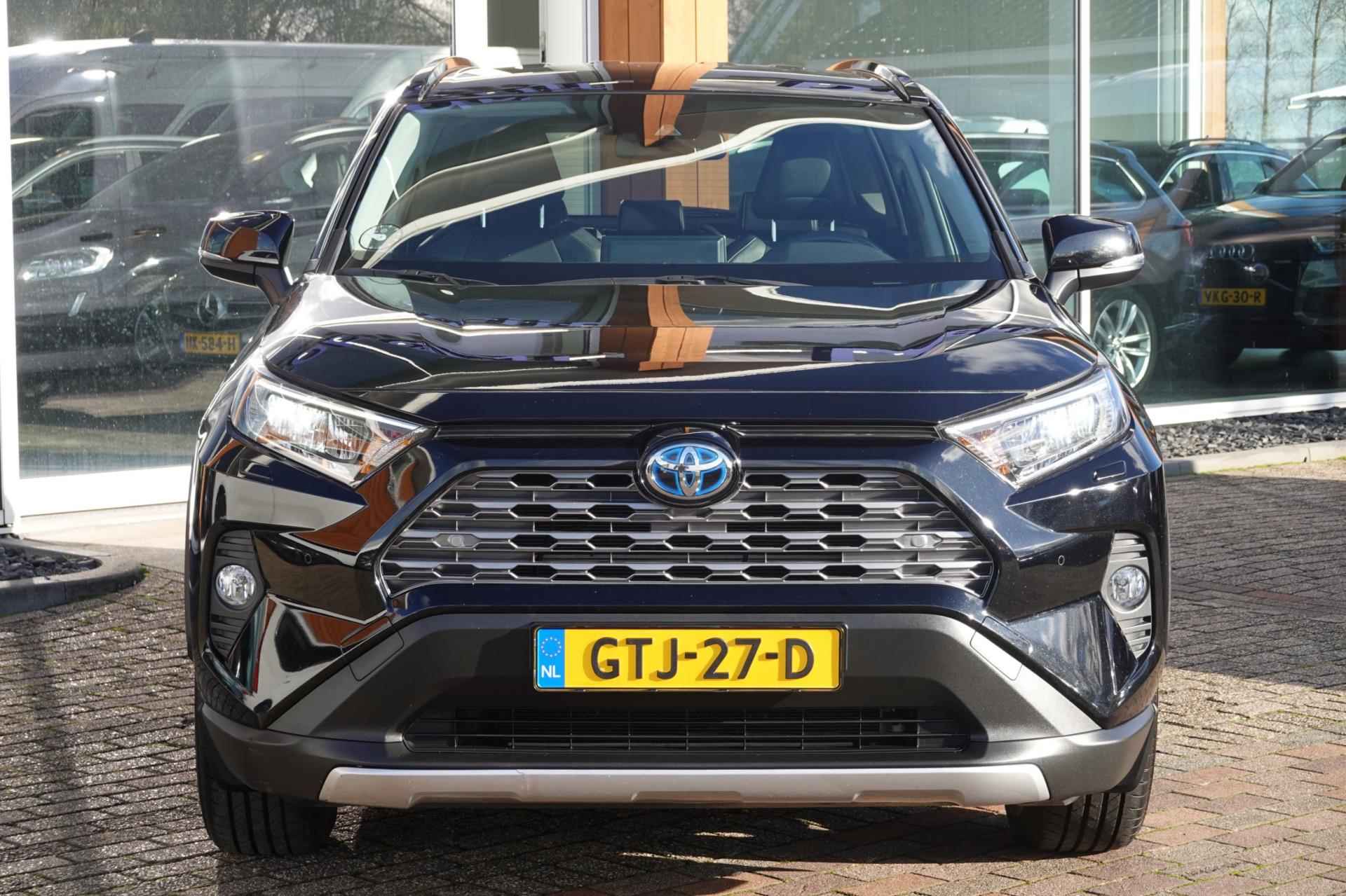 Toyota RAV4 2.5 Hybrid Active - 2/42