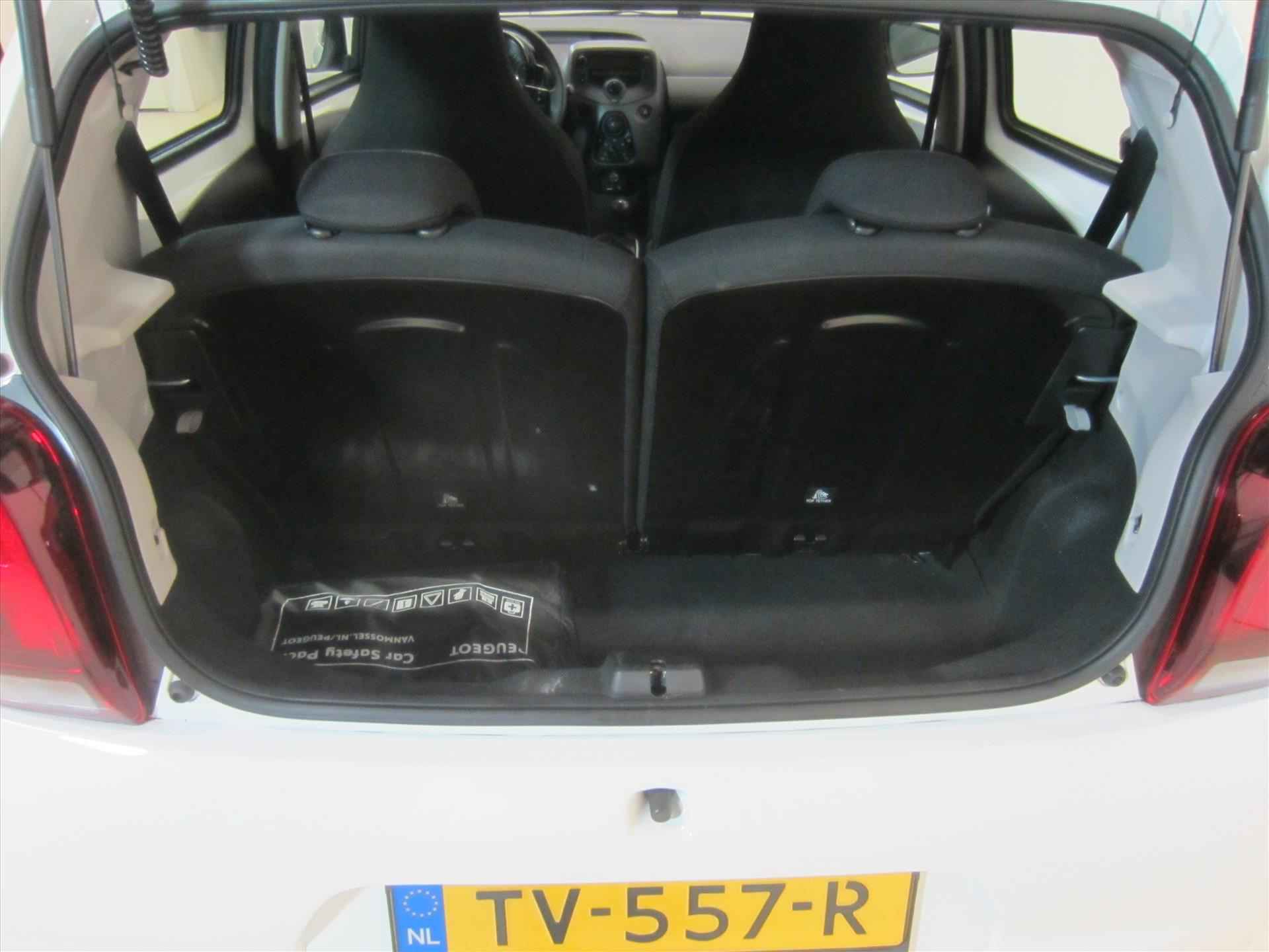 PEUGEOT 108 1.0 e-VTi 72pk 5D Active - 6/56