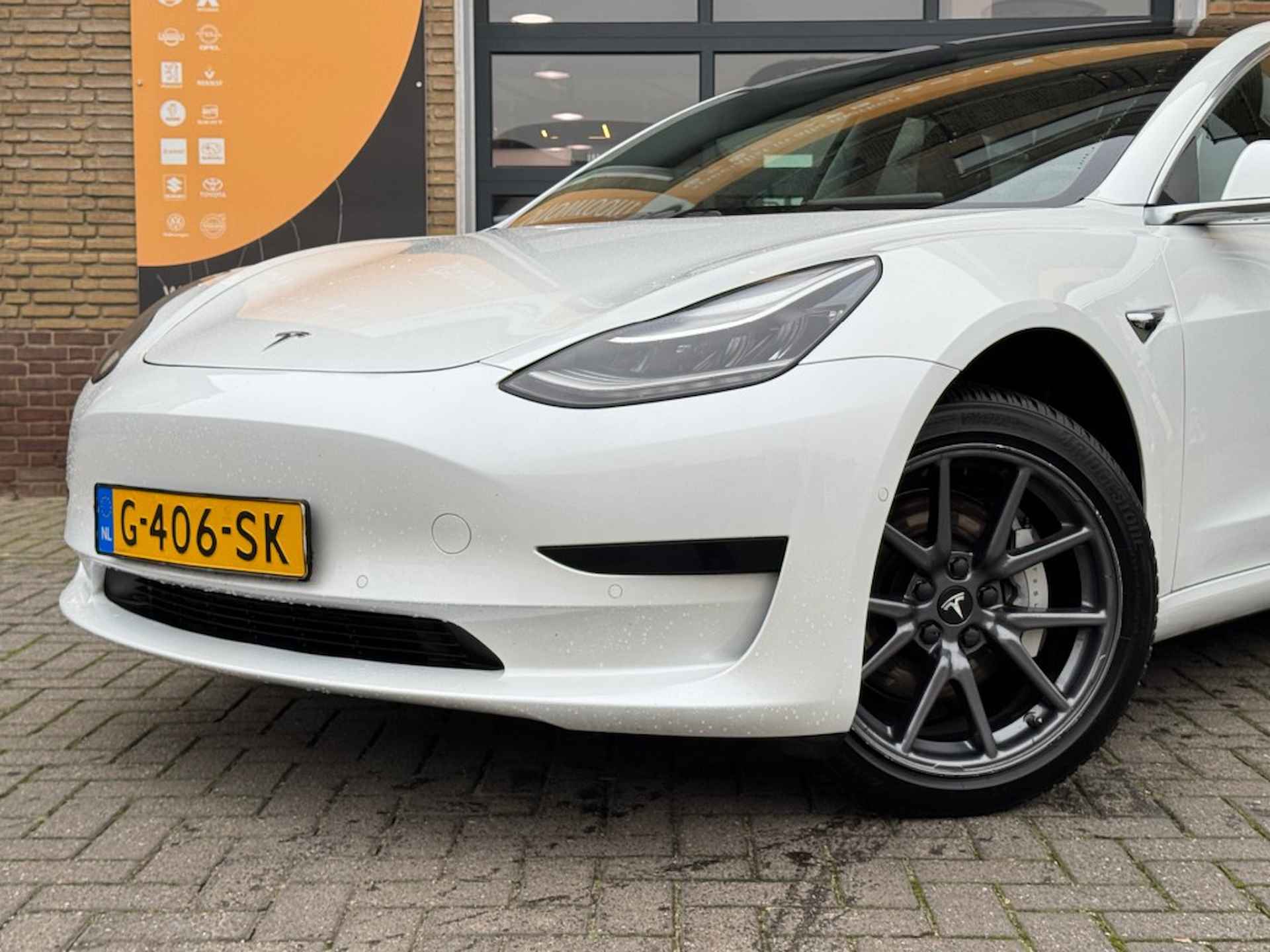 TESLA Model 3 RWD PLUS 60 KWH PANODAK/LEER/LMV/CAMERA/12 MND BOVAG GARANTIE - 7/14