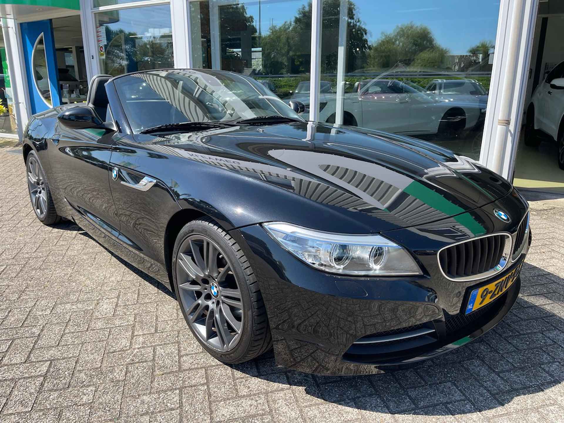 Bmw Z4 Roadster sDrive18i Executive, Nav, Stoelverwarminig, Hardtop - 4/26