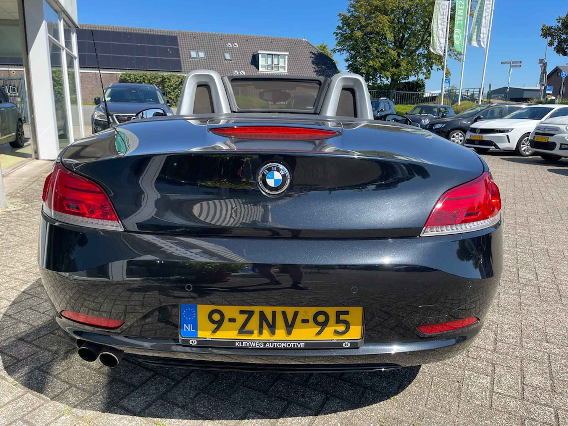 Bmw Z4 Roadster sDrive18i Executive, Nav, Stoelverwarminig, Hardtop - 8/26