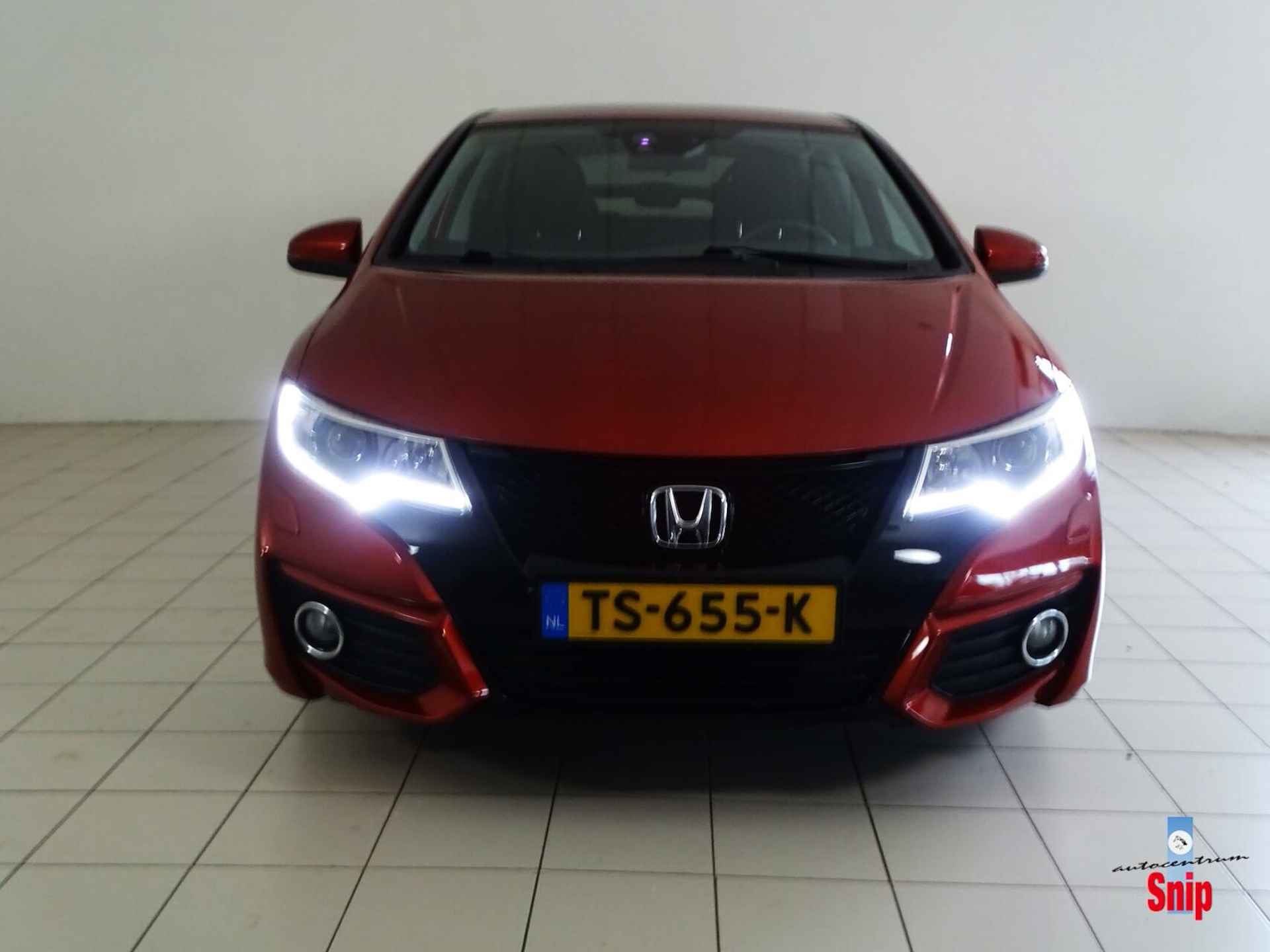 Honda Civic 1.8 Elegance - 10/26