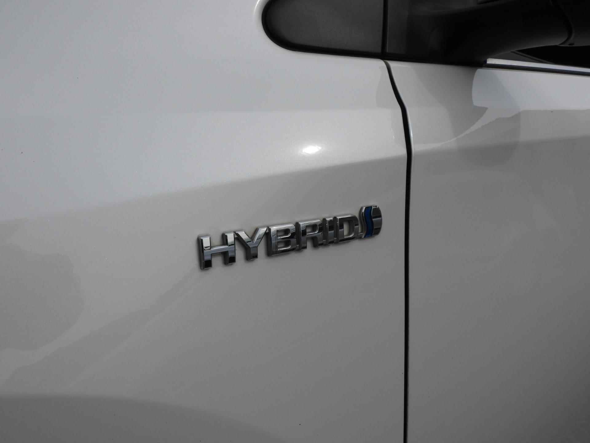 Toyota Auris 1.8 Hybrid Trend NAVI/PANODAK/CLIMA/16"LMV! - 30/38
