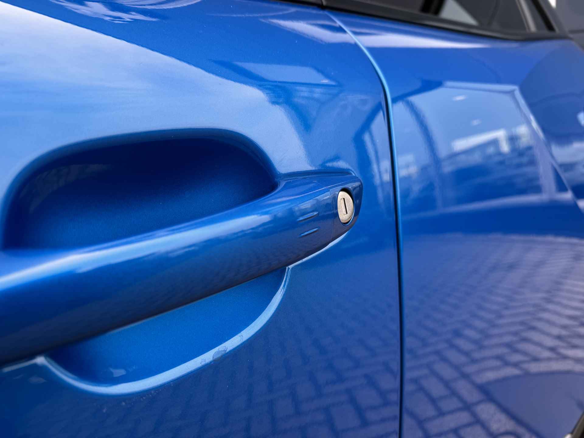 Peugeot e-2008 EV GT 50 kWh | Schuif/Kantel dak | Stoelverwarming | Achteruitrij camera | Sensoren V/A | Keyless - 10/45