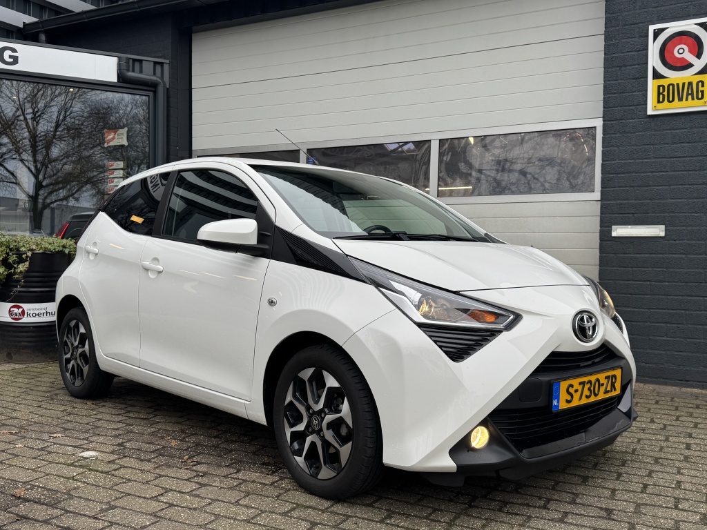 Toyota Aygo 1.0 VVT-i x-play