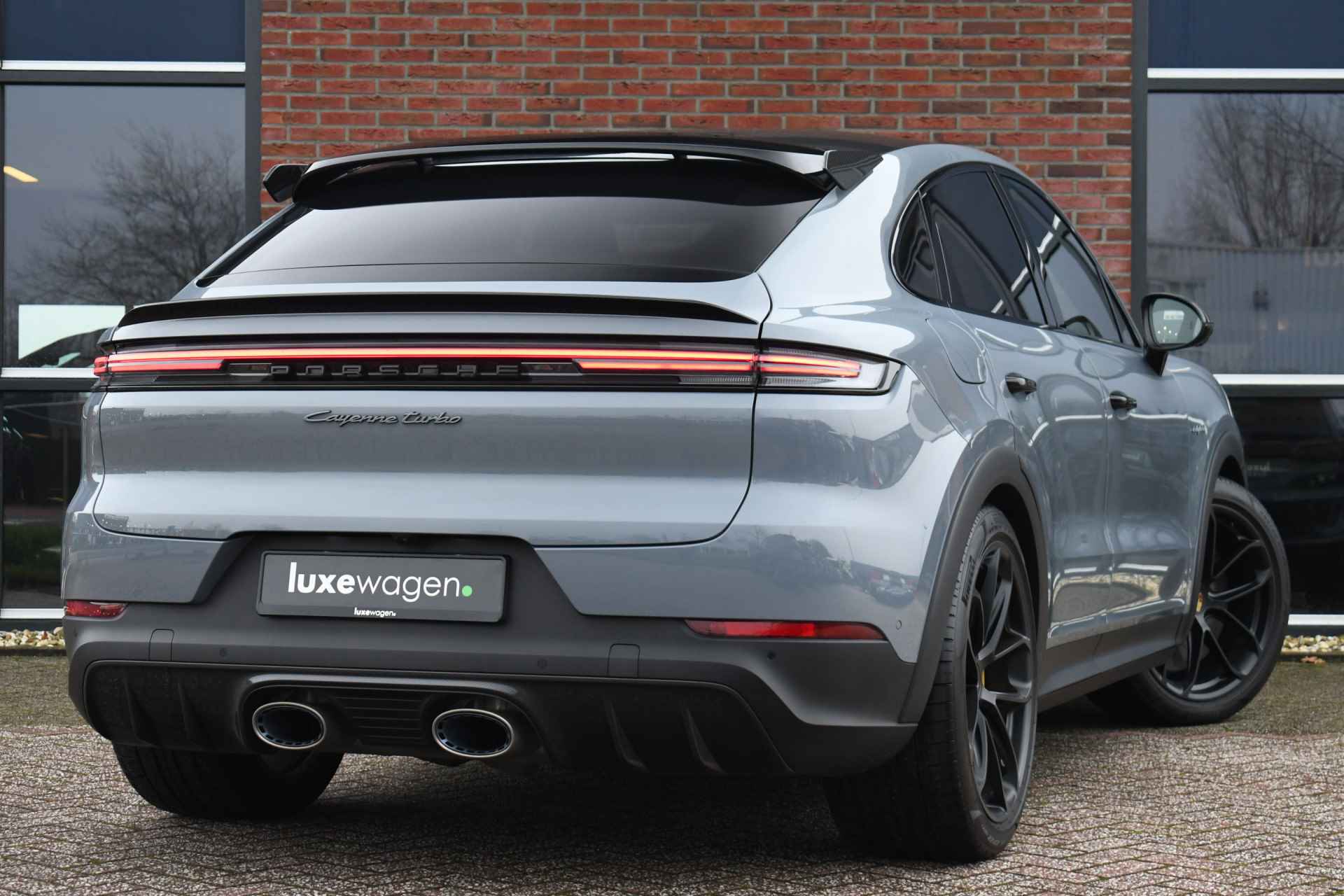 Porsche Cayenne Coupé 4.0 Turbo E-Hybrid GT Burmester PDCC Carbon HUD ACC - 2/96