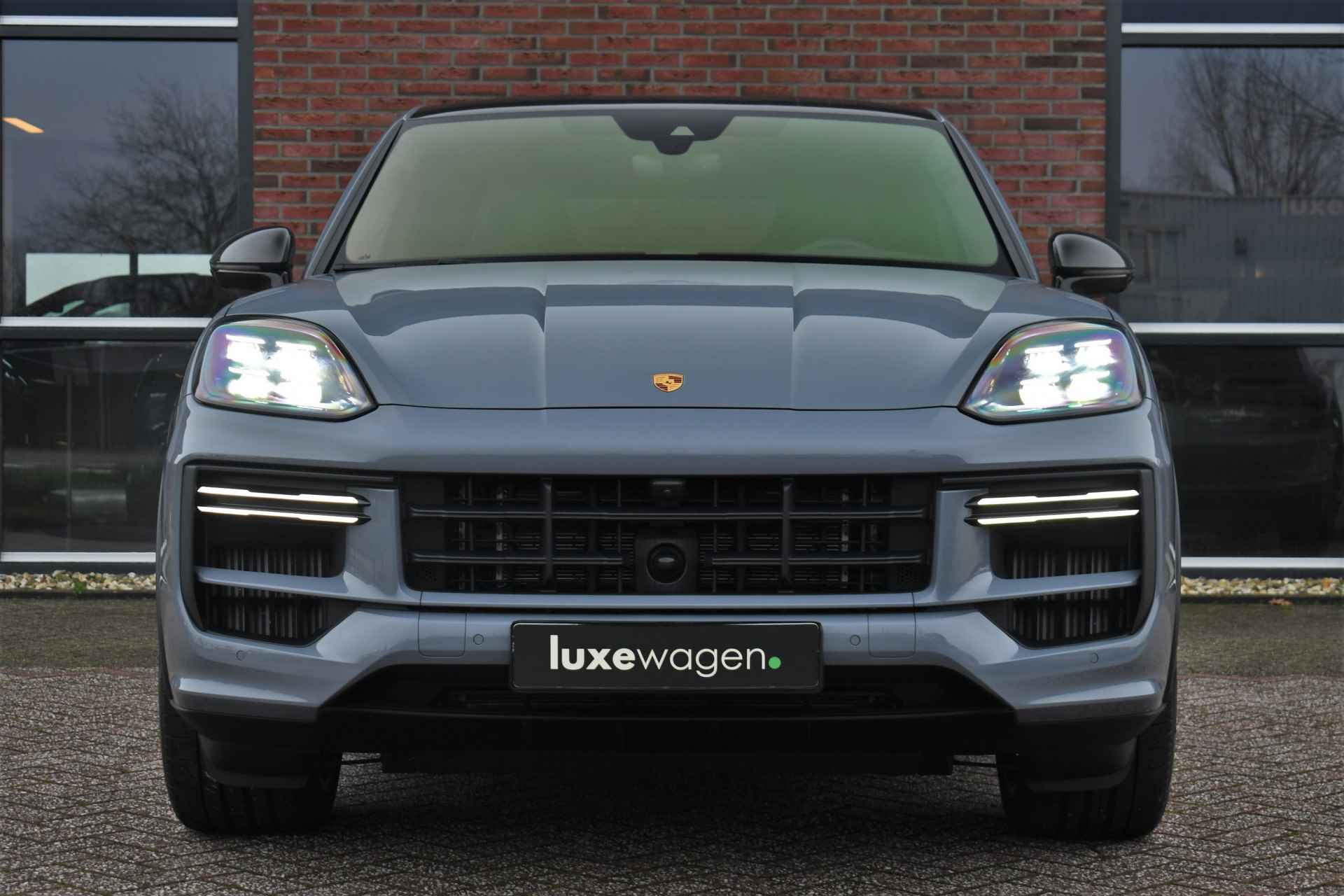 Porsche Cayenne Coupé 4.0 Turbo E-Hybrid GT Burmester PDCC Carbon HUD ACC - 7/96