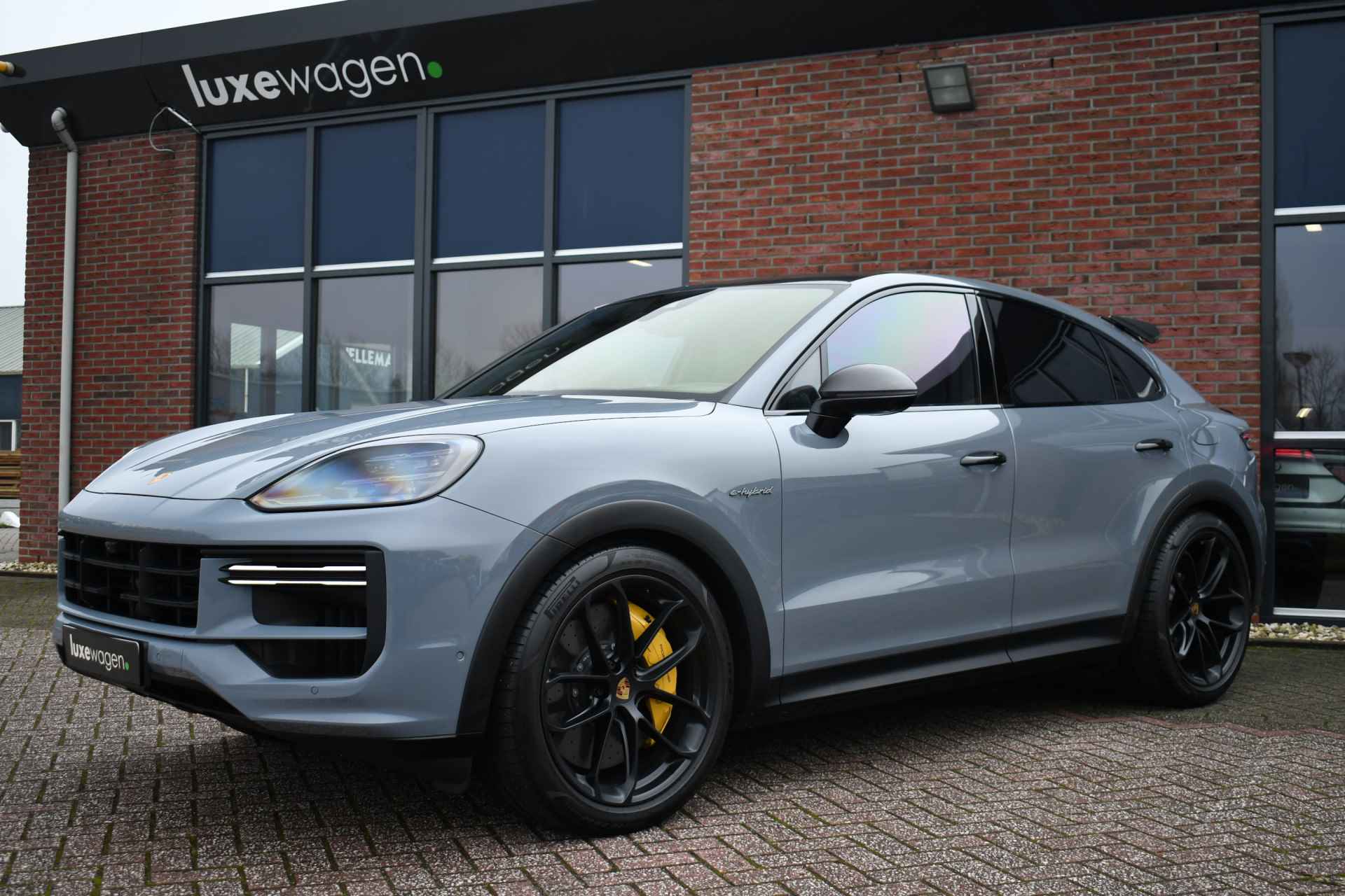 Porsche Cayenne Coupé 4.0 Turbo E-Hybrid GT Burmester PDCC Carbon HUD ACC - 30/96