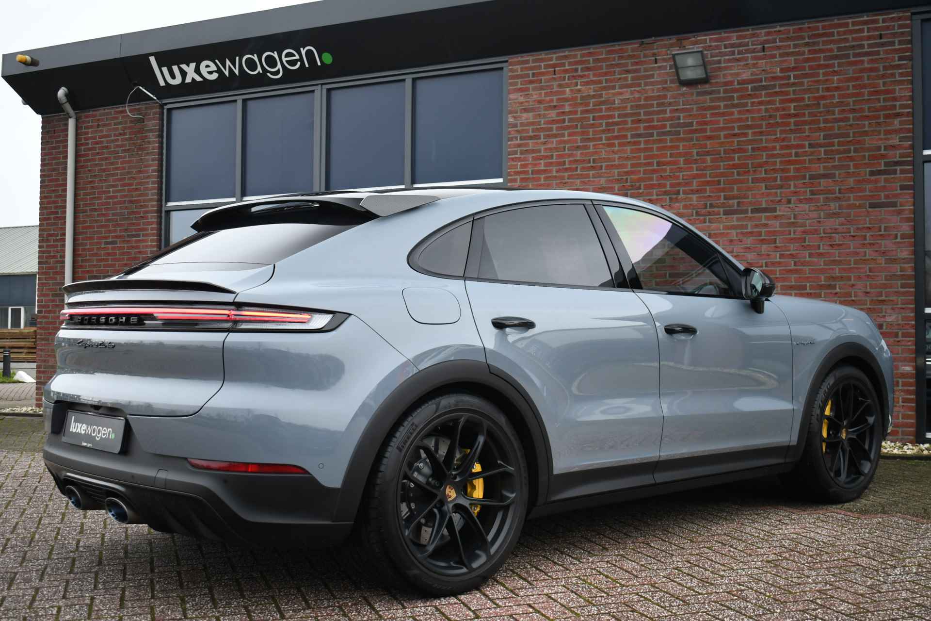 Porsche Cayenne Coupé 4.0 Turbo E-Hybrid GT Burmester PDCC Carbon HUD ACC - 31/96