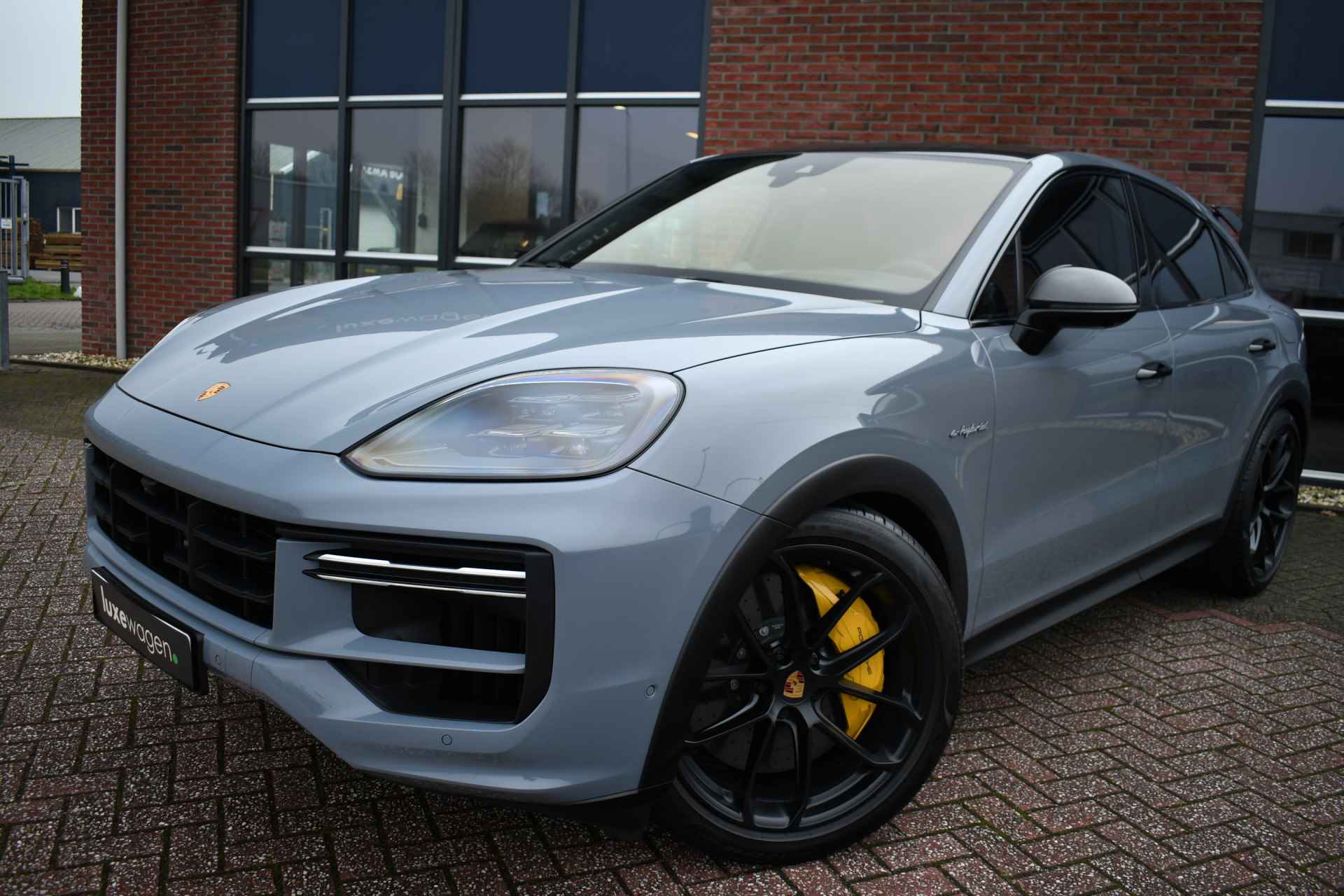 Porsche Cayenne Coupé 4.0 Turbo E-Hybrid GT Burmester PDCC Carbon HUD ACC - 89/96