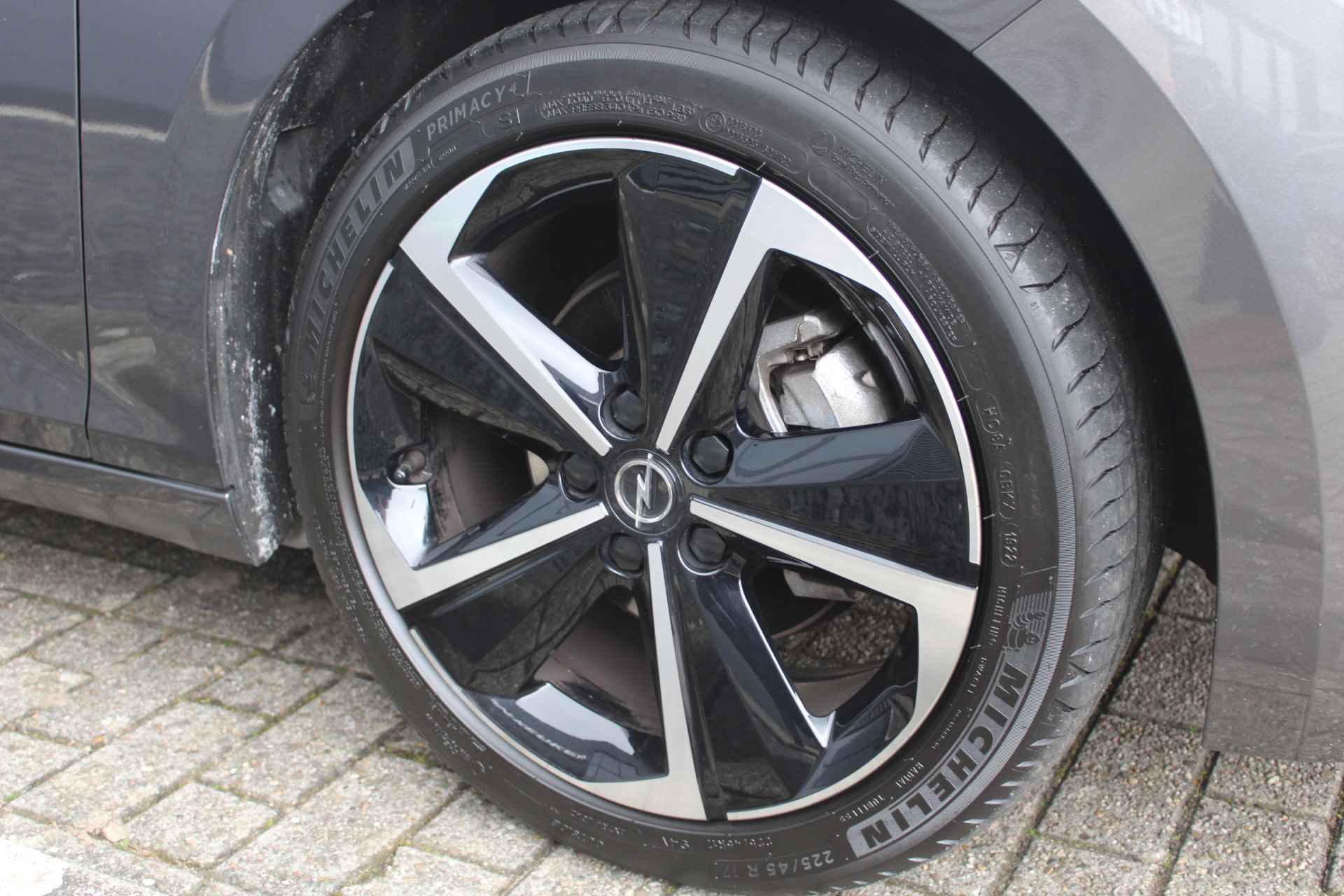 Opel Astra 1.2 T. 110 PK 5drs Elegance / 360 Camera / Parkeer sensoren / Apple & Android carplay / Navigatie / ECC "Vraag een vrijblijvende offerte aan!" - 16/30