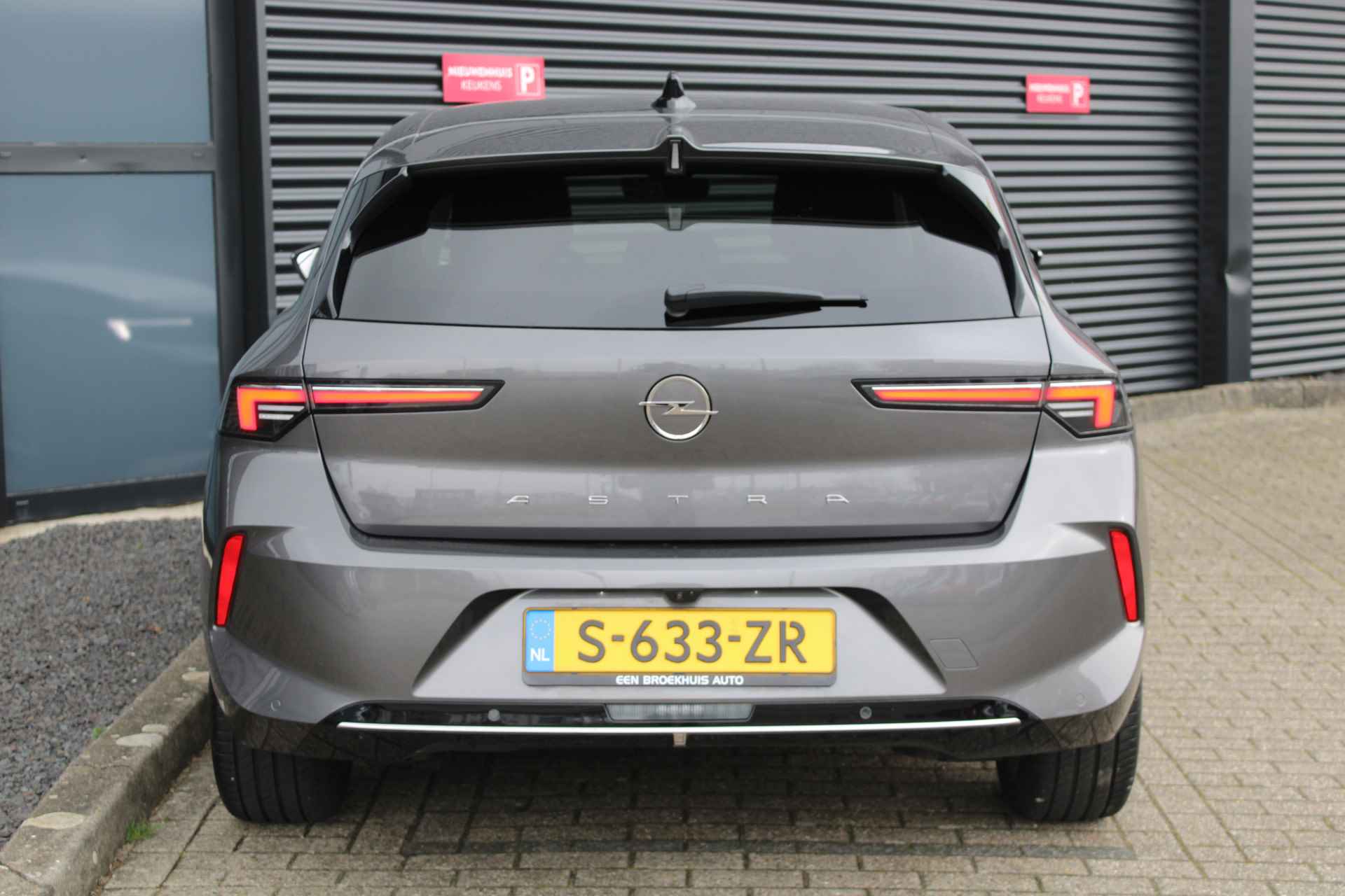 Opel Astra 1.2 T. 110 PK 5drs Elegance / 360 Camera / Parkeer sensoren / Apple & Android carplay / Navigatie / ECC "Vraag een vrijblijvende offerte aan!" - 30/30