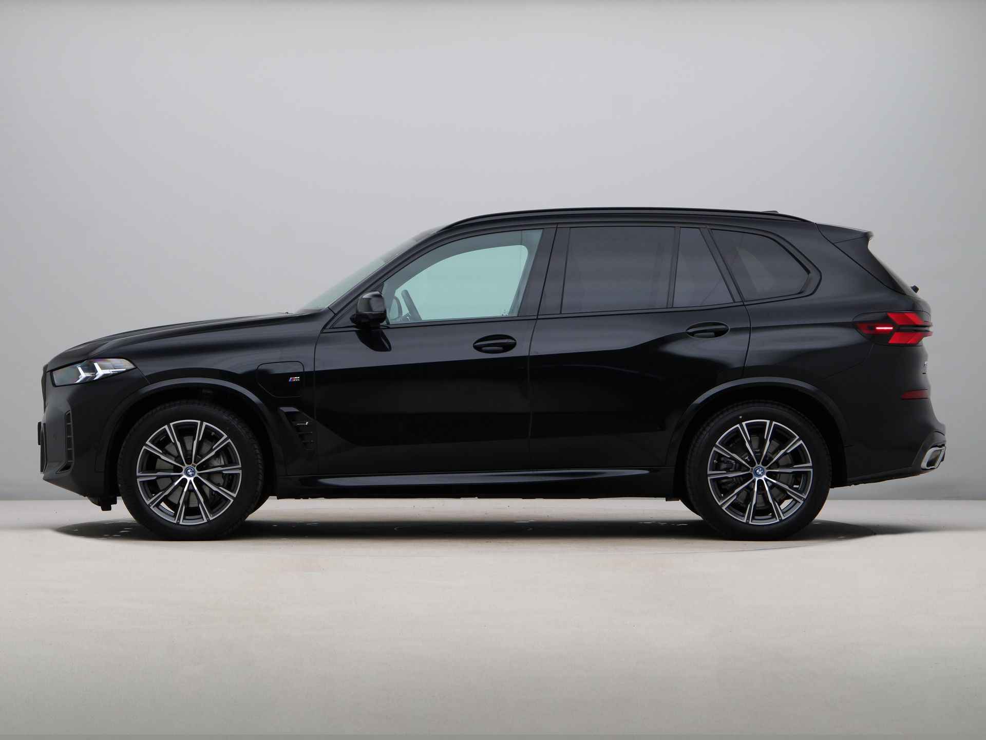 BMW X5 M-Sport xDrive50e - 13/27