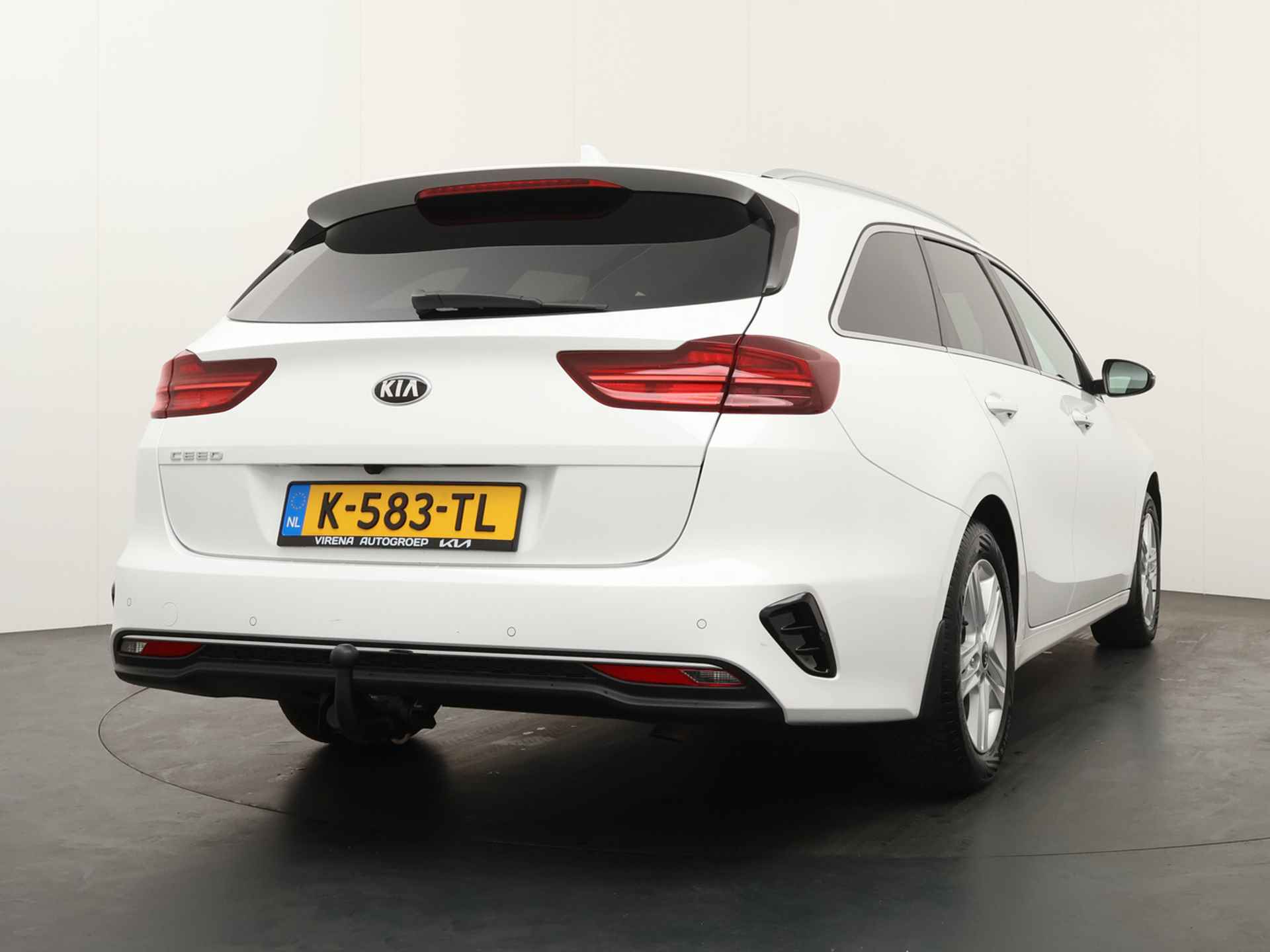 Kia Ceed Sportswagon 1.0 T-GDi DynamicPlusLine - Stoelverwarming - Navigatie - Trekhaak - Apple Carplay/Android Auto - Fabrieksgarantie tot 03-2028 - 8/50