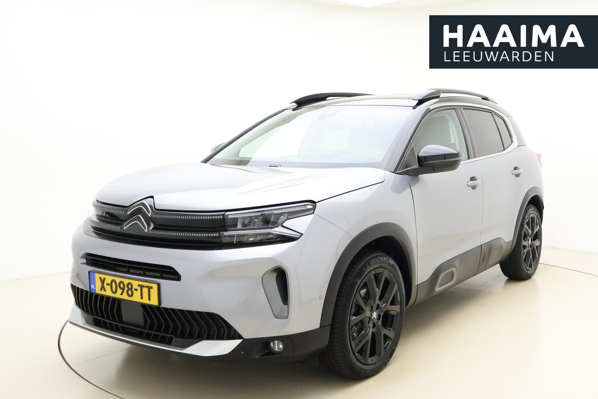 Citroen C5 Aircross 1.2 Hybrid ë-Series Automaat | Navigatie | Stoelverwarming | Climate control | Camera | Lichtmetalen velgen Black | Zwart dak