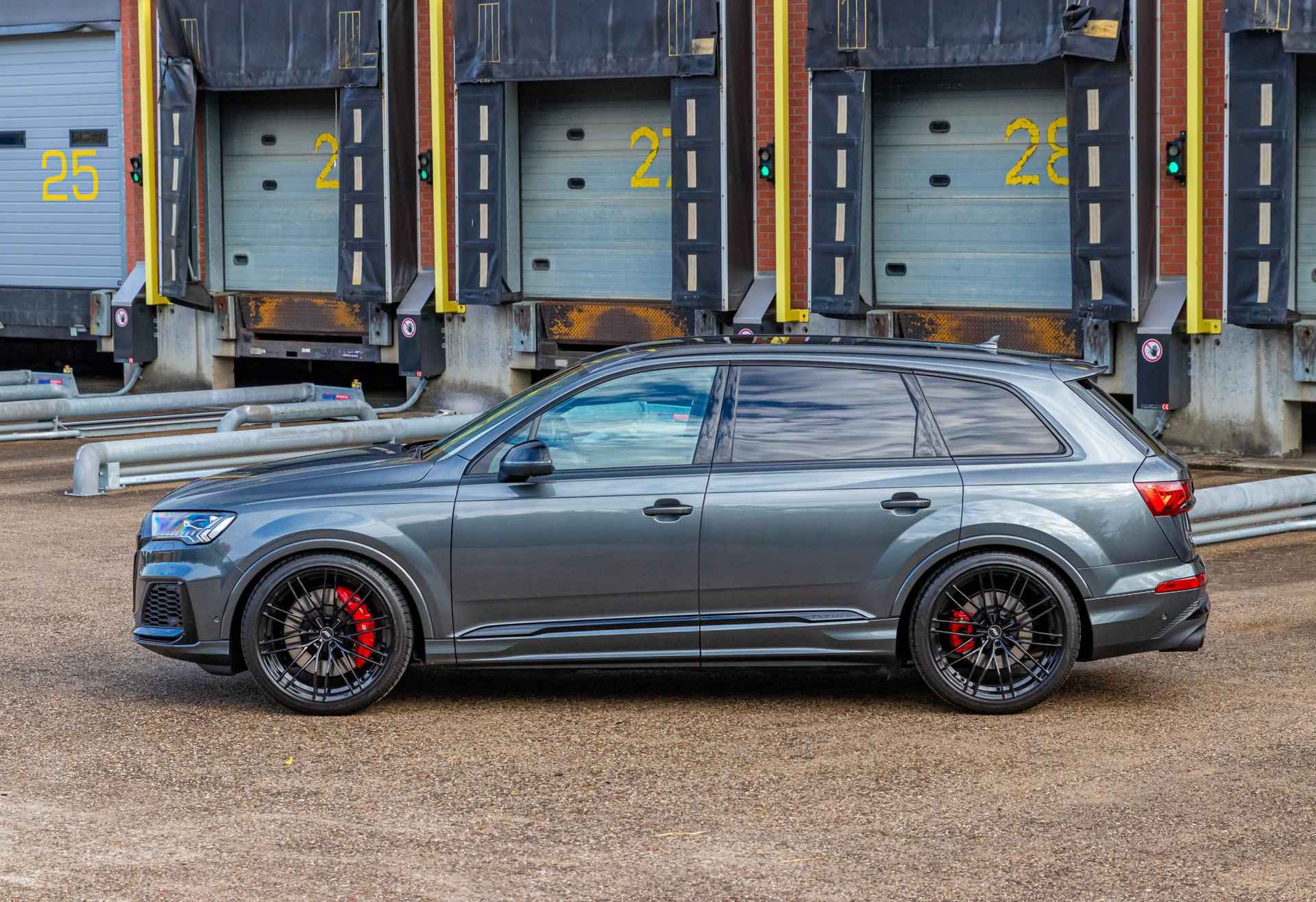 Audi SQ7 Competition 4.0 TFSI V8 quattro ABT 7p / NWPRS 240K / PANO / VIERWIELSTURING - 17/123