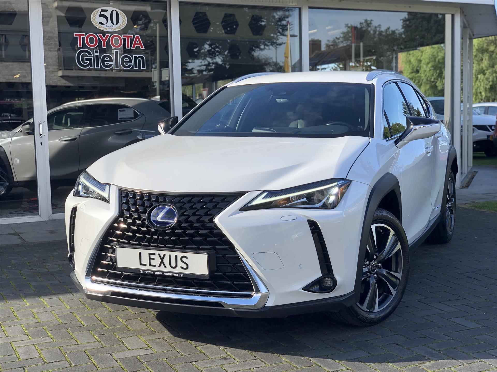 Lexus Ux 250h 184pk Preference Line | Dodehoekherkenning, Parkeersensoren, Keyless, 18 inch, CarPlay, Stoel + Stuurverwarming - 37/38