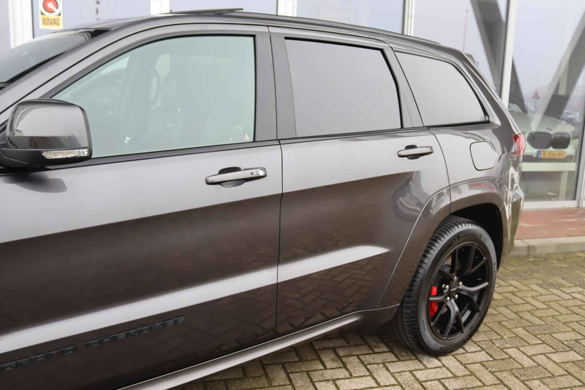 Jeep Grand Cherokee 6.4 V8 HEMI SRT 468PK 4WD Panodak | Harman Kardon | Launch Control | Leer | Dab | Adapt.Cruise | Stoel/stuurverwarming/ventilatie | Led | 20 Inch Lm | - 13/75