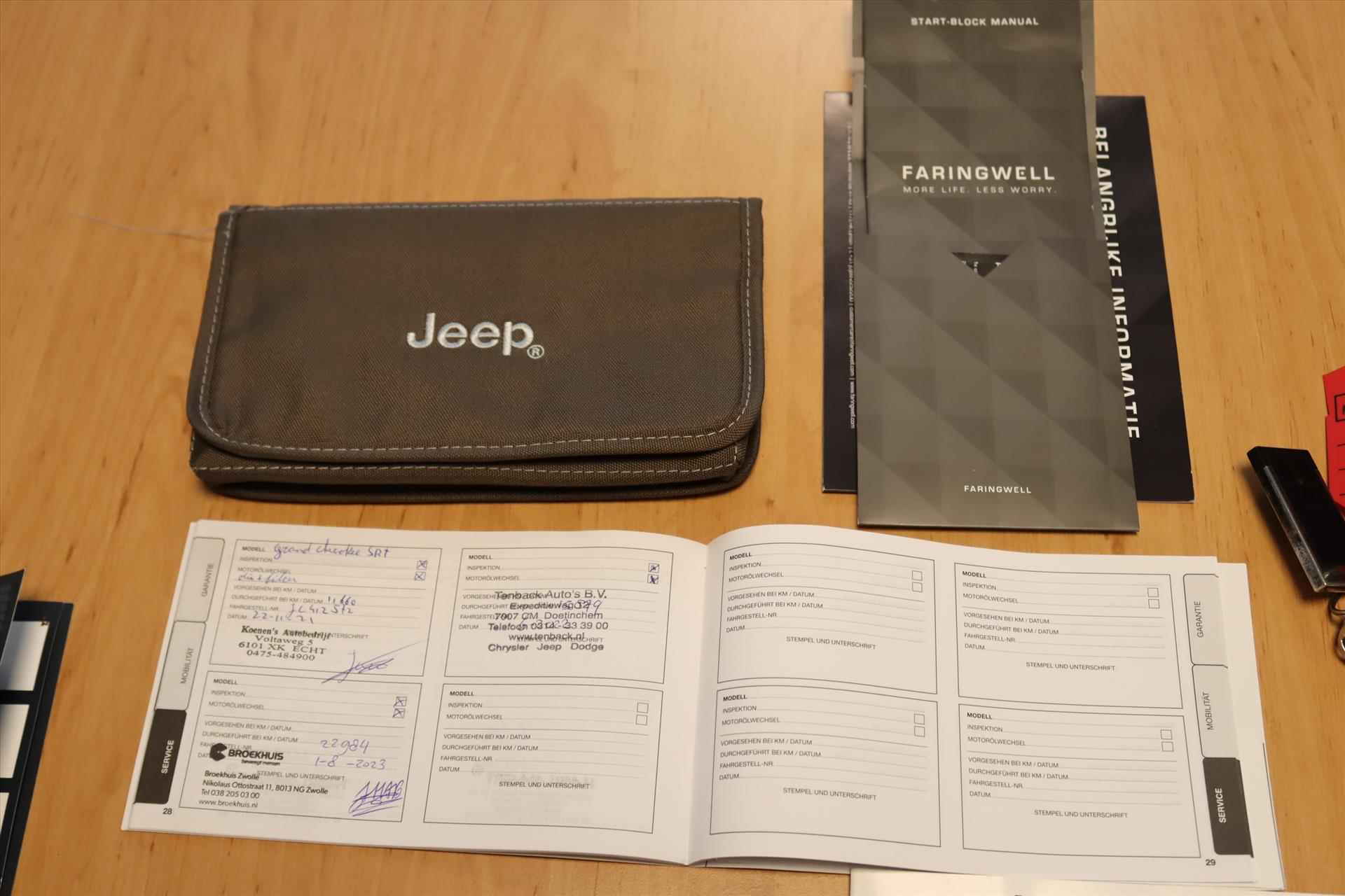 Jeep Grand Cherokee 6.4 V8 HEMI SRT 468PK 4WD Panodak | Harman Kardon | Launch Control | Leer | Dab | Adapt.Cruise | Stoel/stuurverwarming/ventilatie | Led | 20 Inch Lm | - 72/75